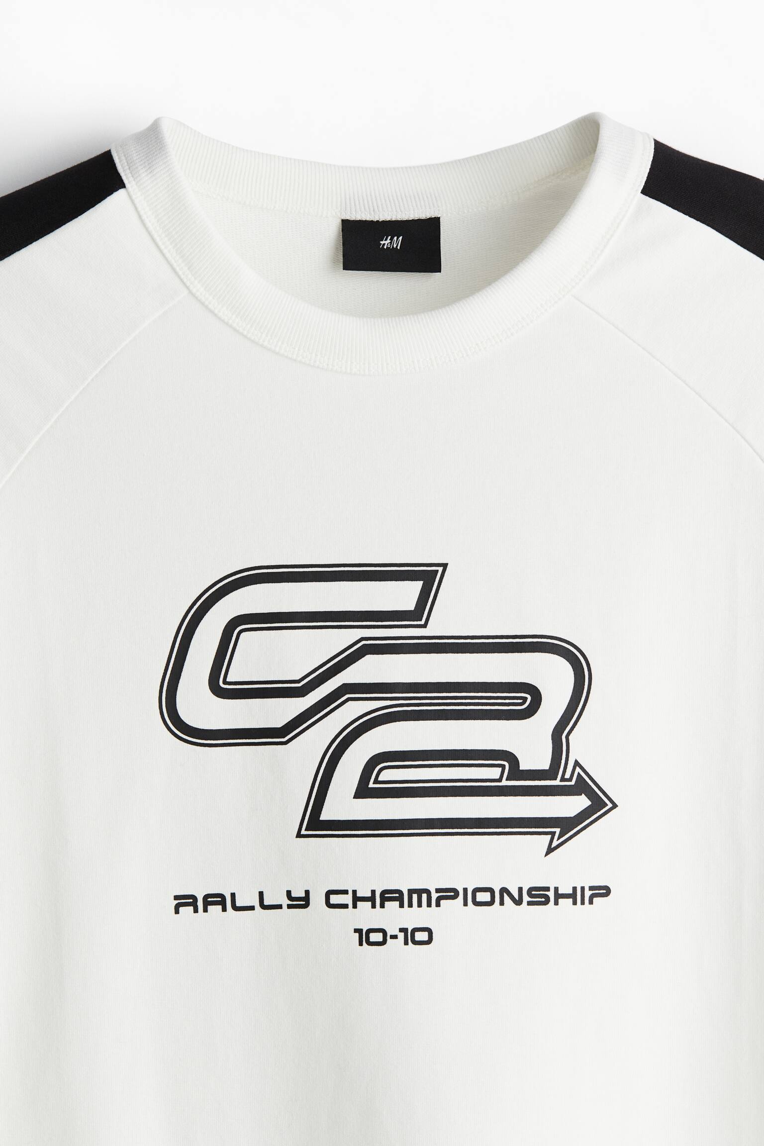 ルーズフィット プリントTシャツ - ホワイト／Rally Championship/ブラック／Apex - 5