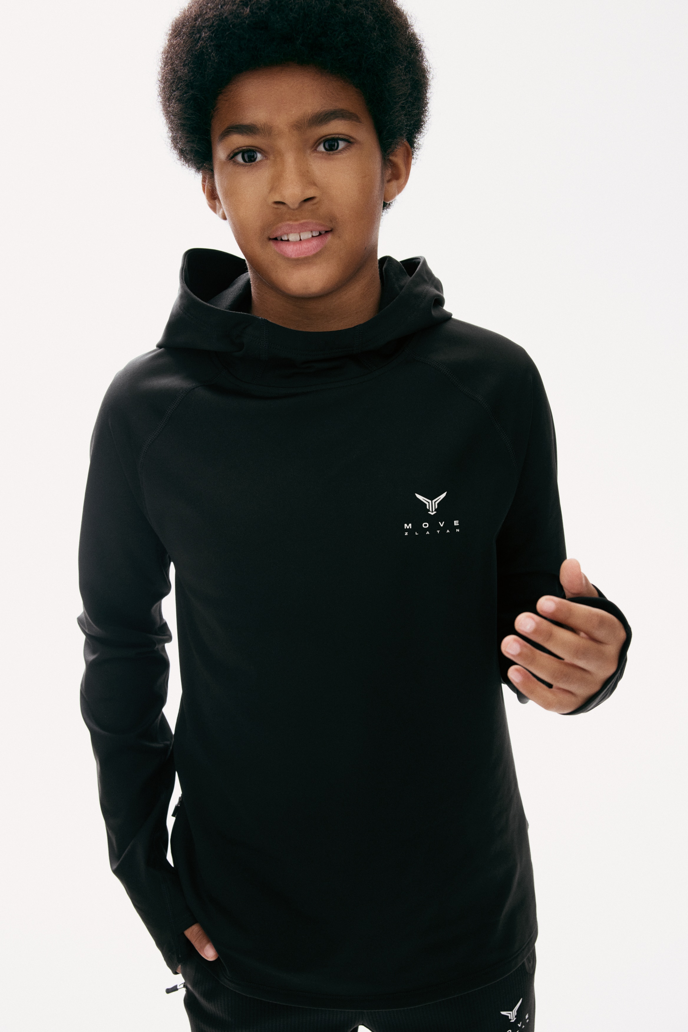 ThermoMove™保暖運動連帽上衣 - 黑色