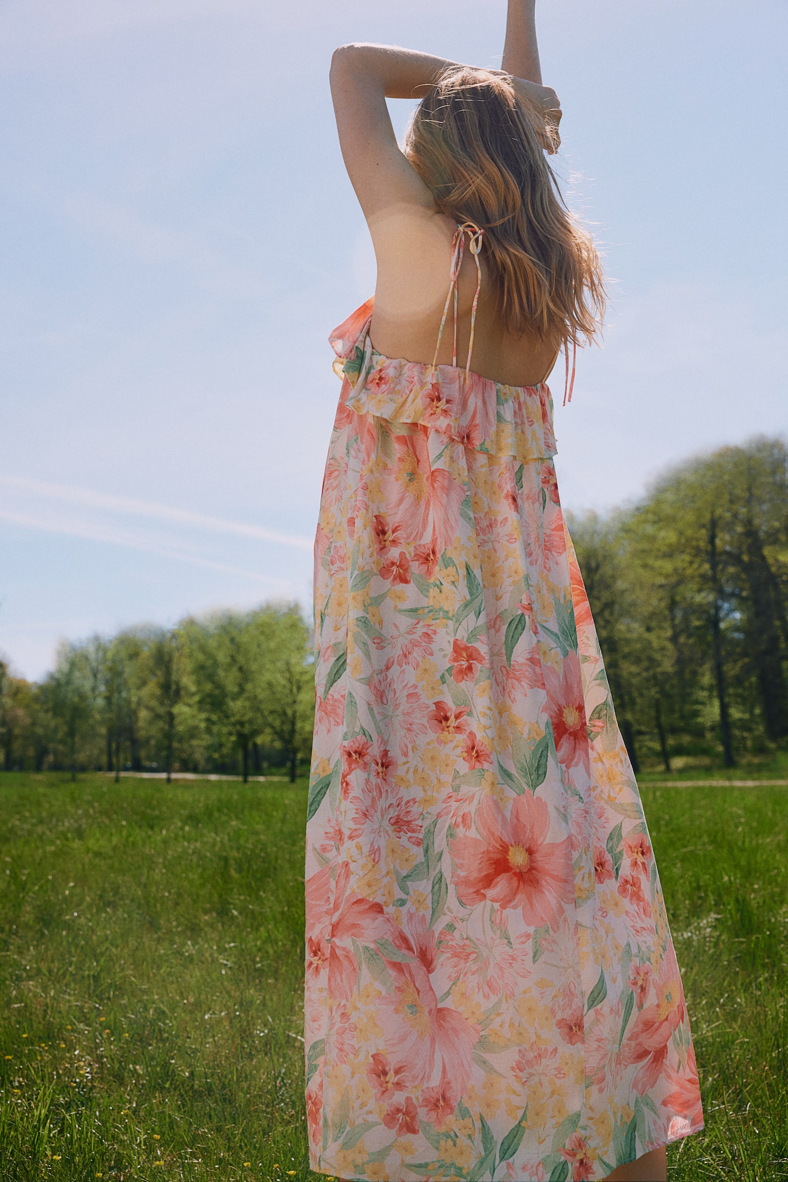 Frill-trimmed strappy dress - Pink/Floral/Blue/Leaf-patterned - 6