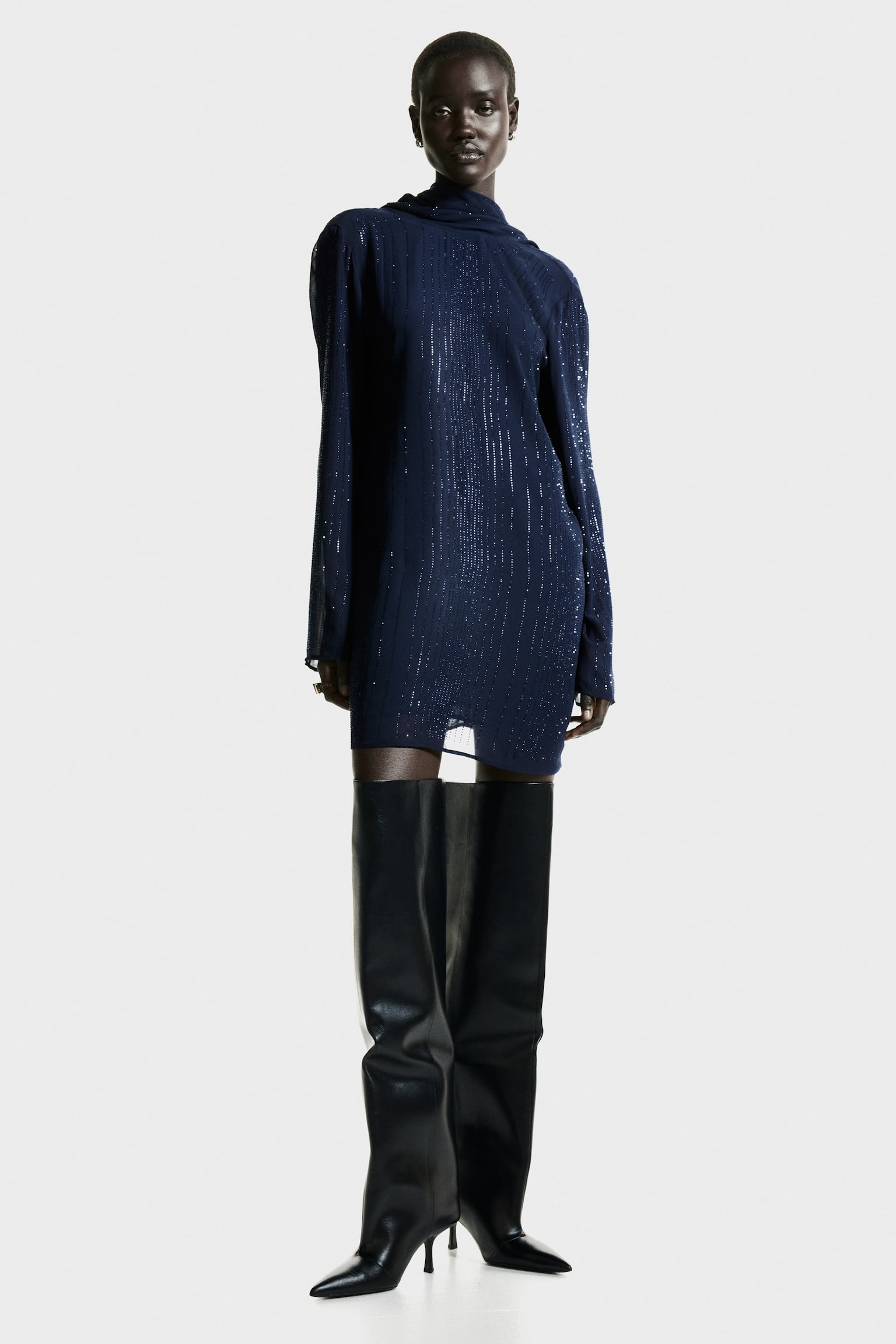 Zdobené šaty s vodopádovým výstřihem - Námořnická modř - 4