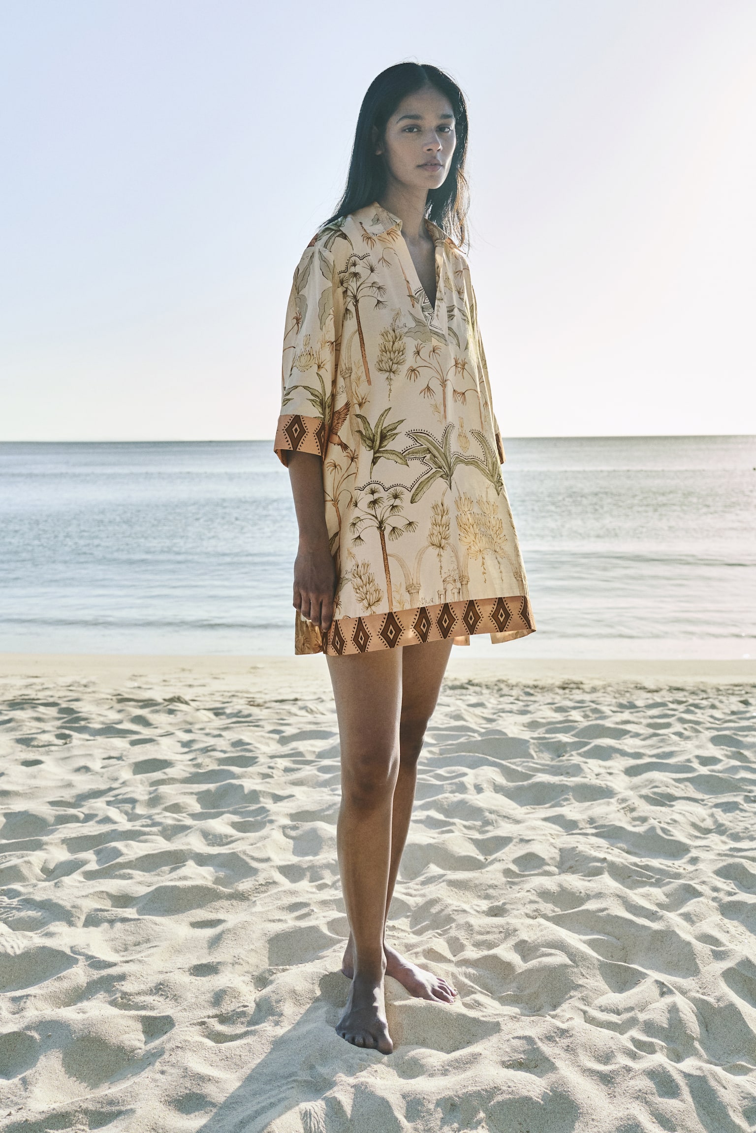 Loose-fit tunic dress - Pale yellow/Plants - 3