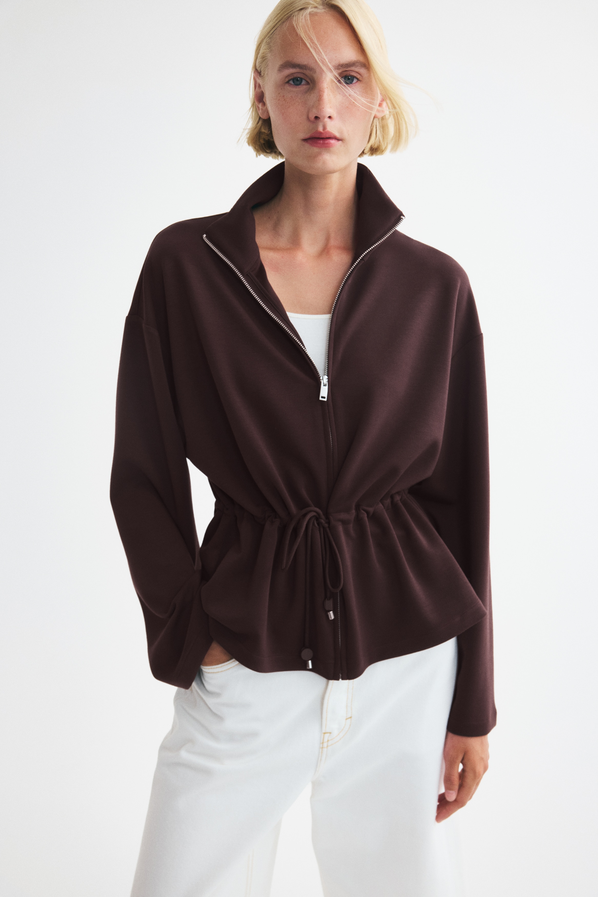 Drawstring-Detail Sweatshirt JacketModel