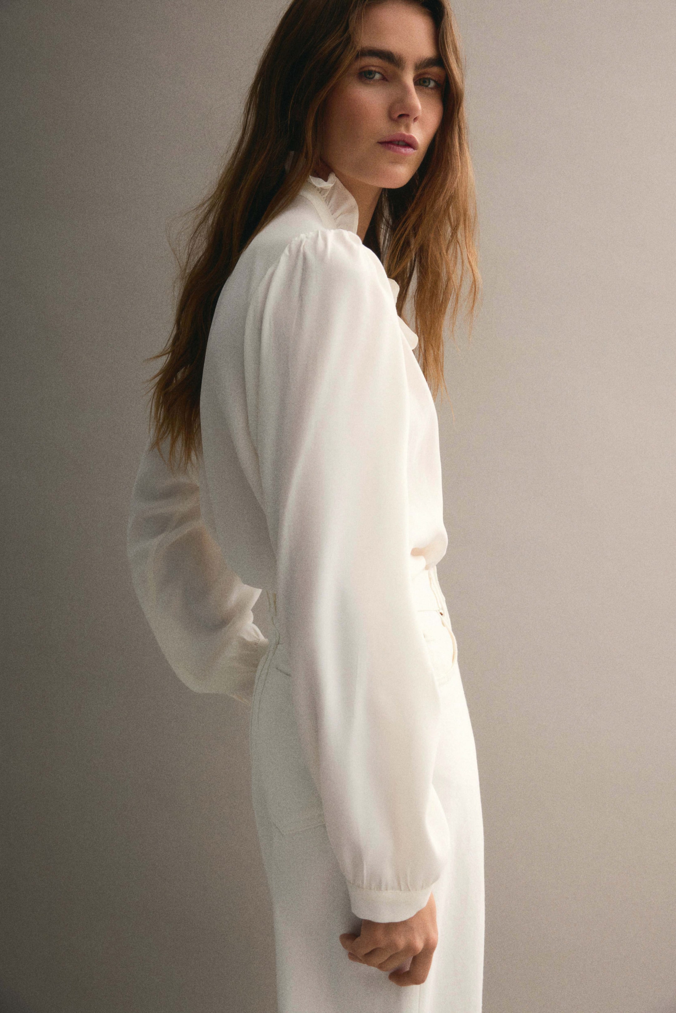 Ruffle-Collar Viscose Blouse