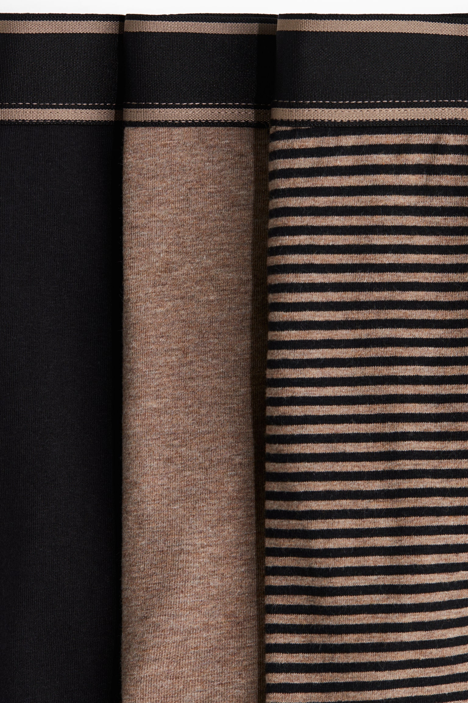 מארז 3 תחתונים באורך בינוני - בז'/שחור פסים/ירוק חאקי/פסים/אפור מלאנז'/כחול נייבי פסים/סגול כהה/פסים - 3