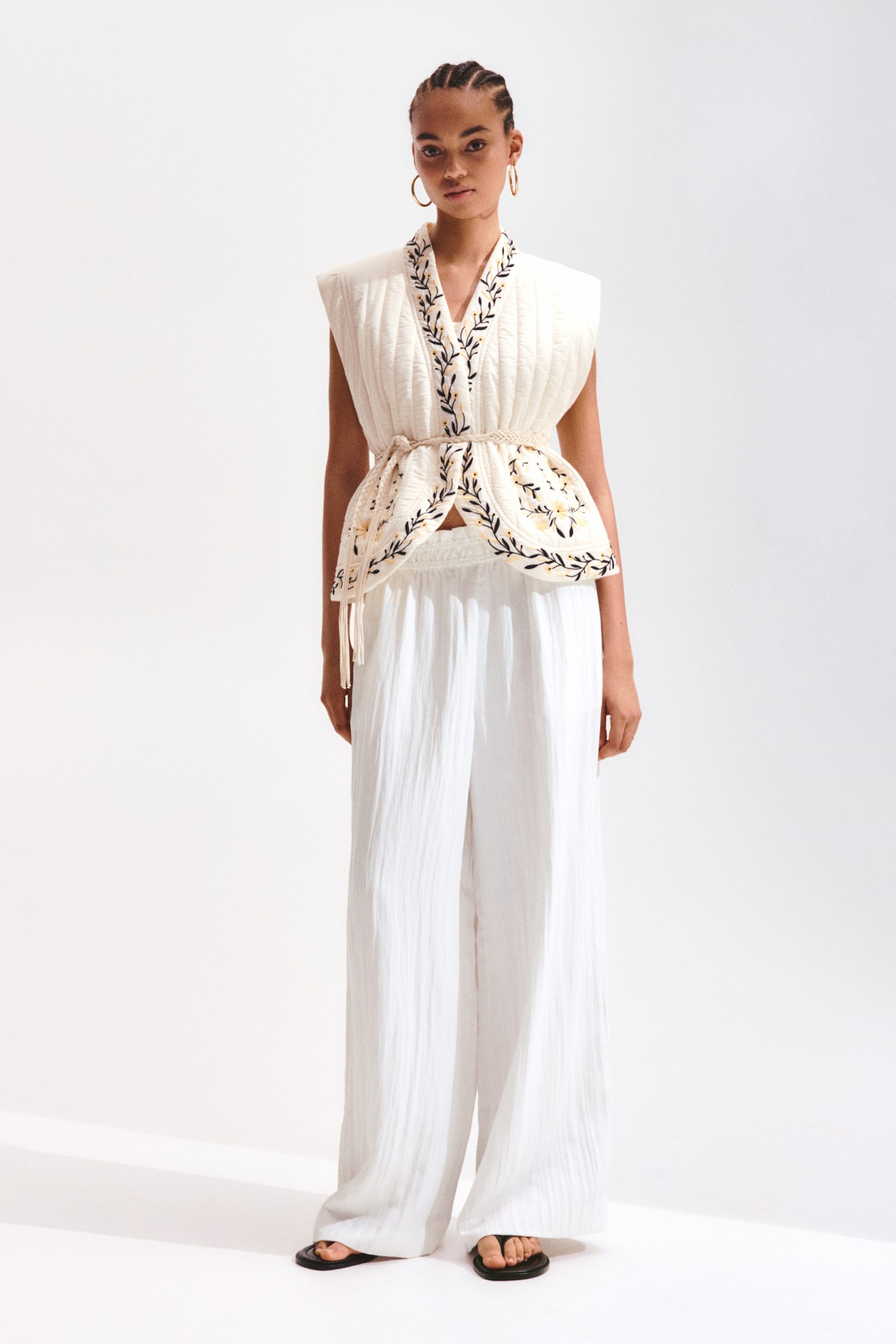 Wide-Leg Ruffle-Trimmed Pants - 1