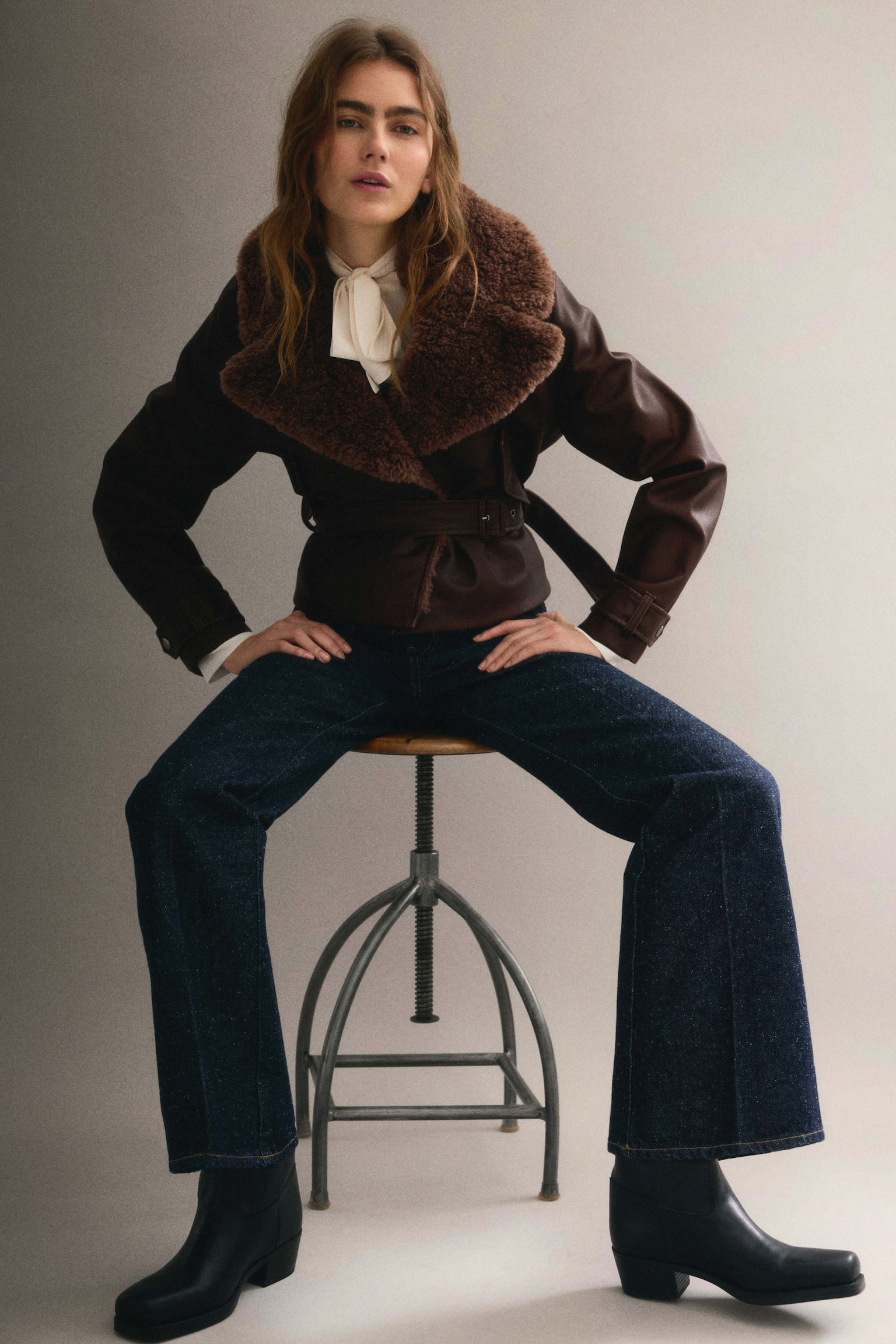 Teddy-collared biker jacket - Dark brown - 7