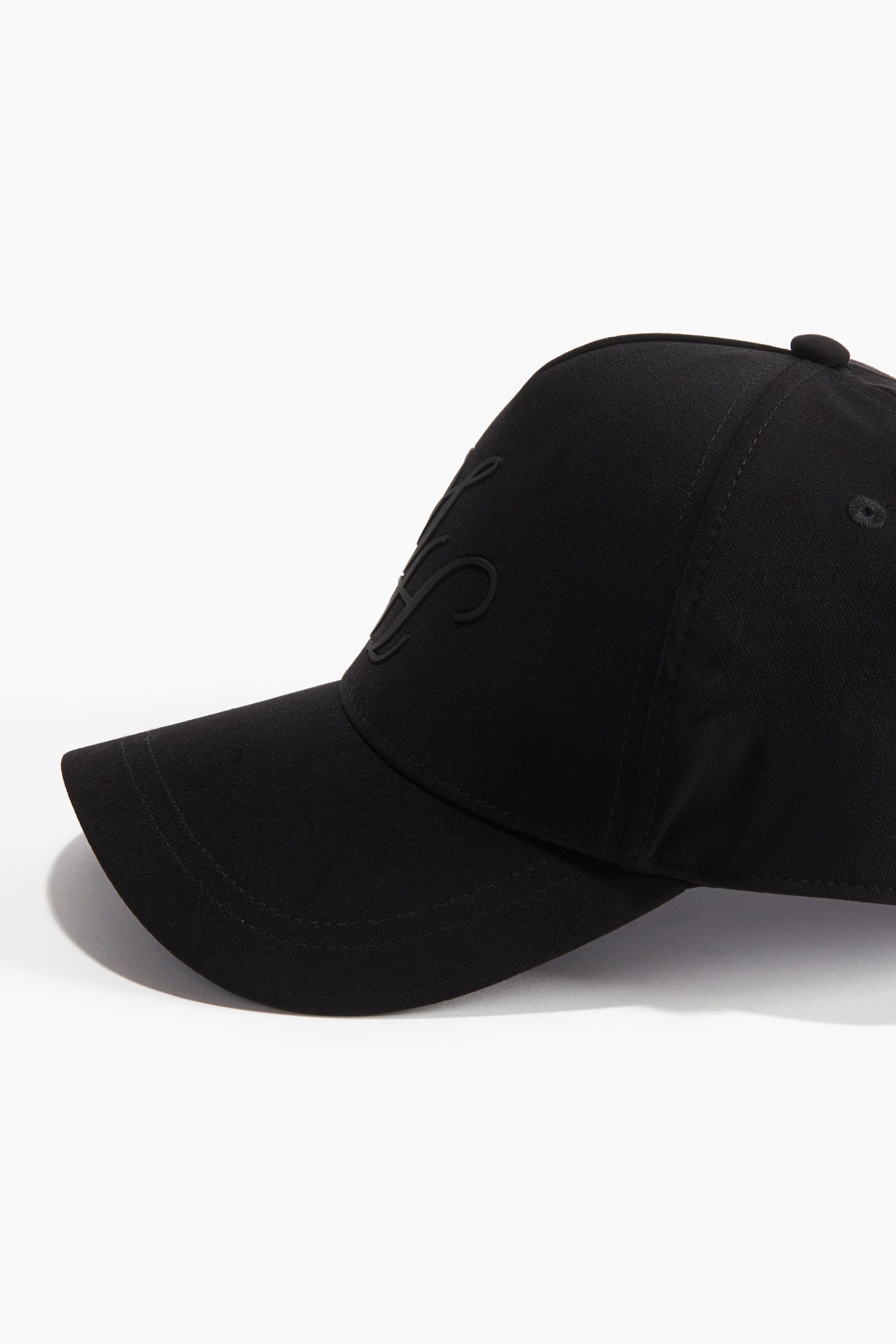 Appliquéd cap - Black - 2