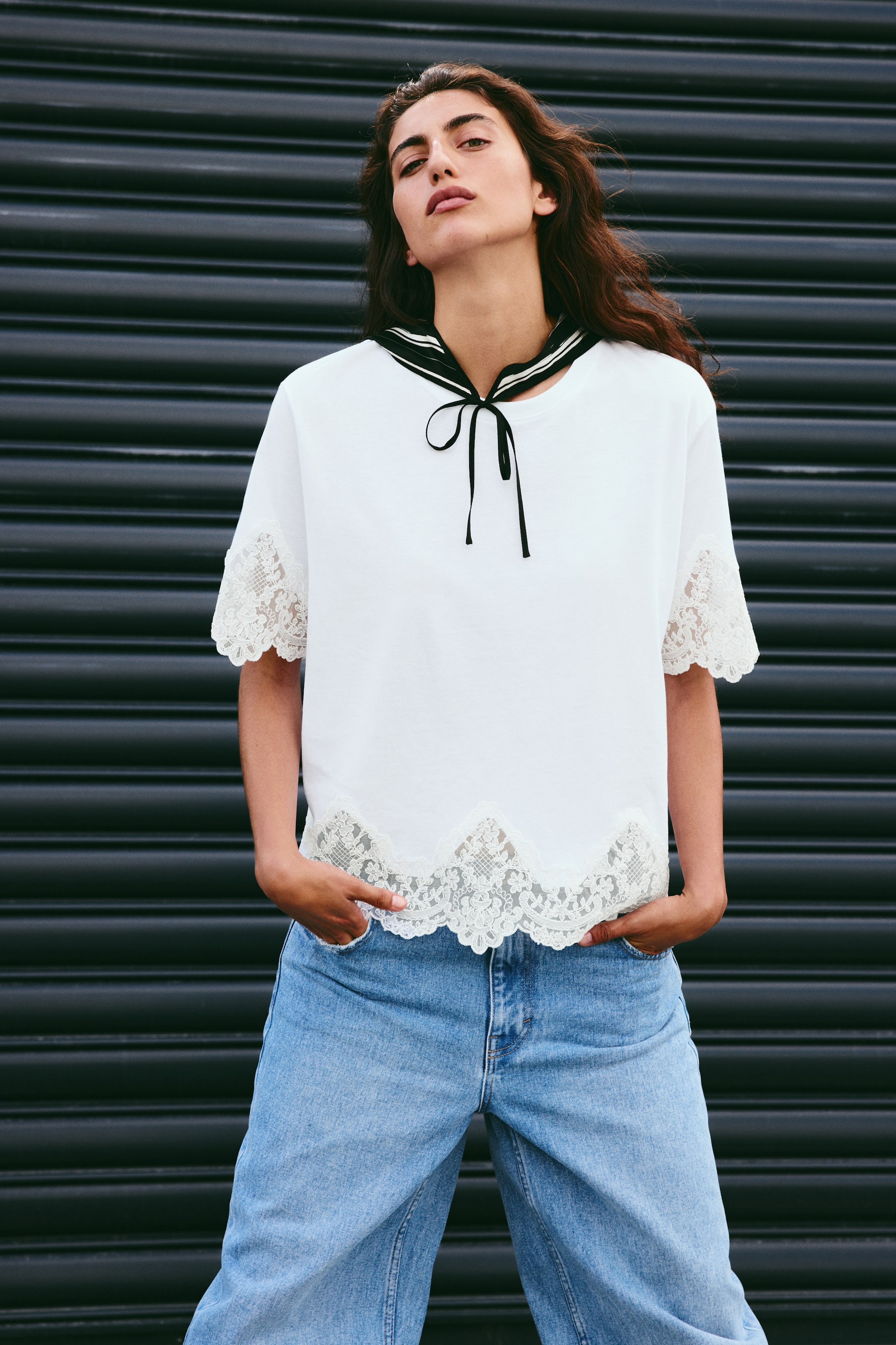 T-shirt en coton avec dentelle