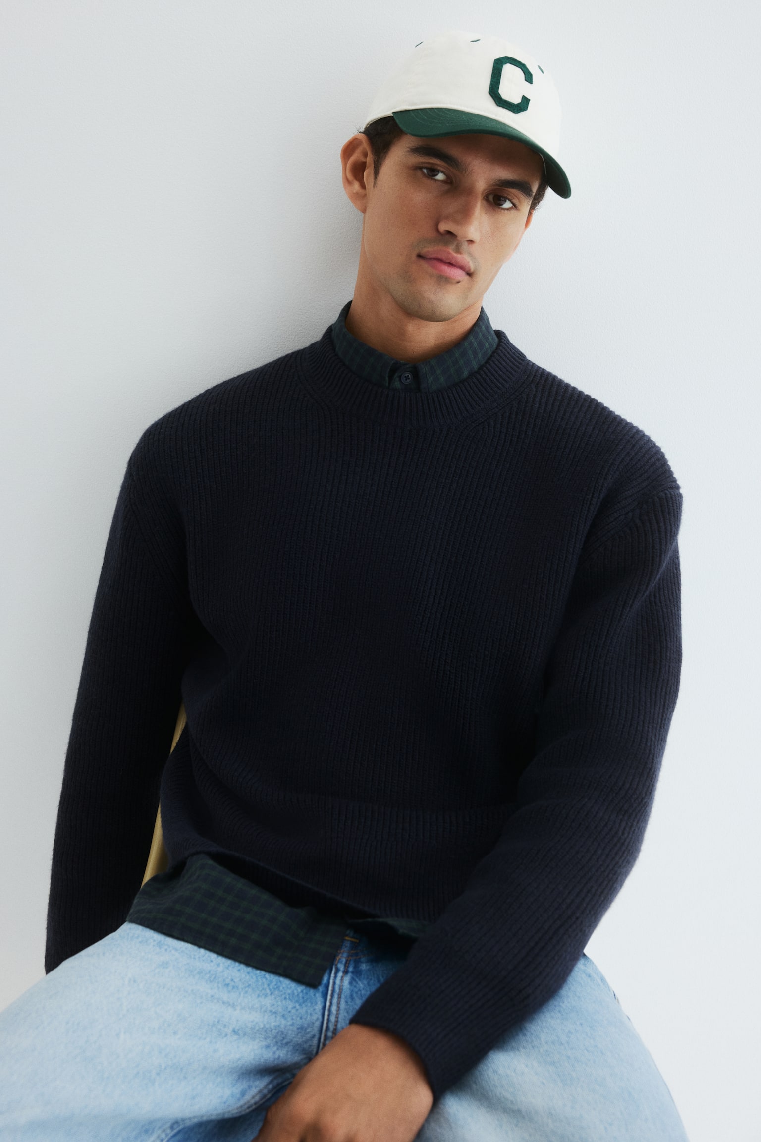 Suéter Loose Fit en tejido acanalado - Azul marino/Blanco - 4