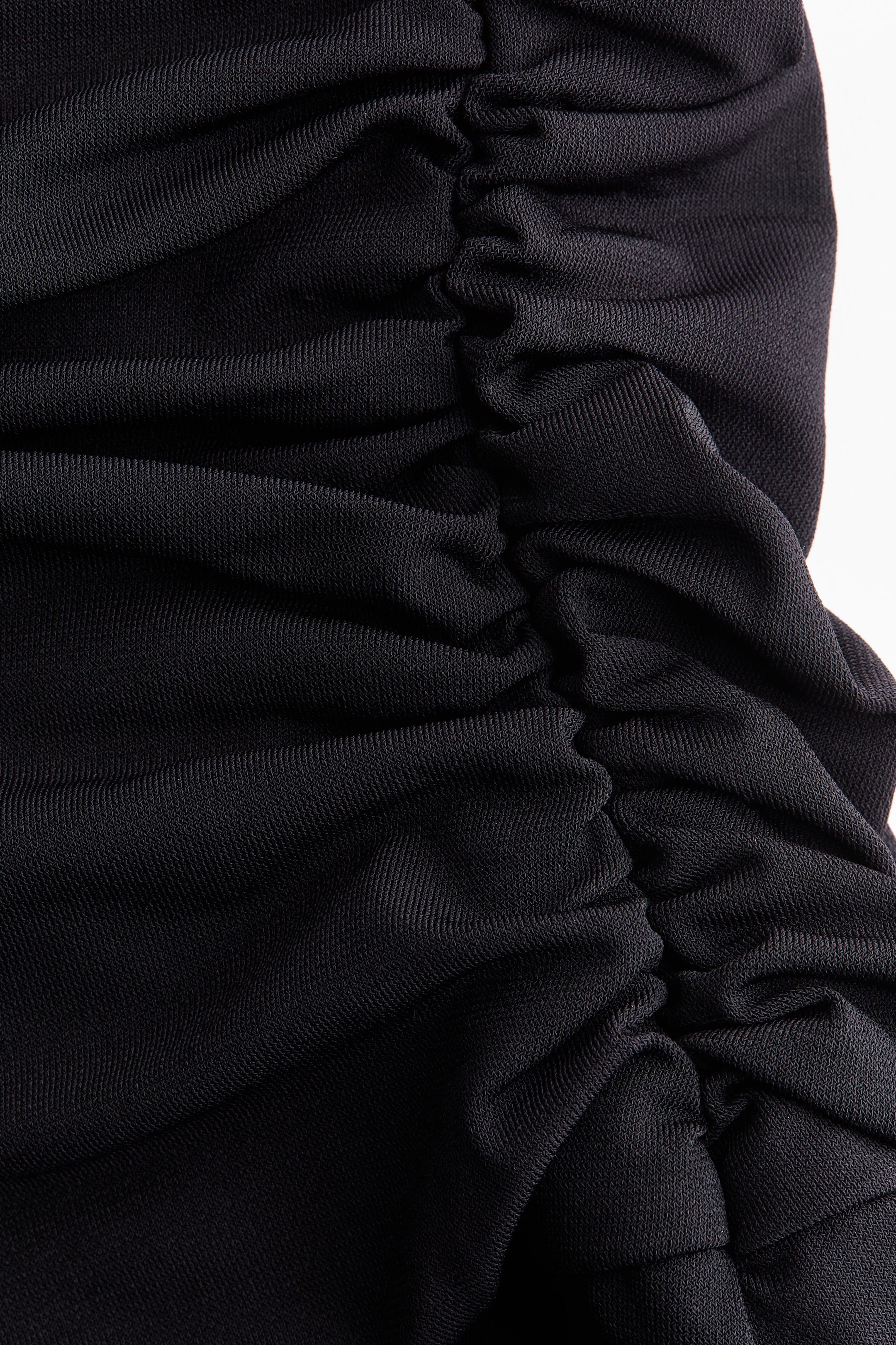 Женские платья H&M Draped Halterneck Dress — фото 5