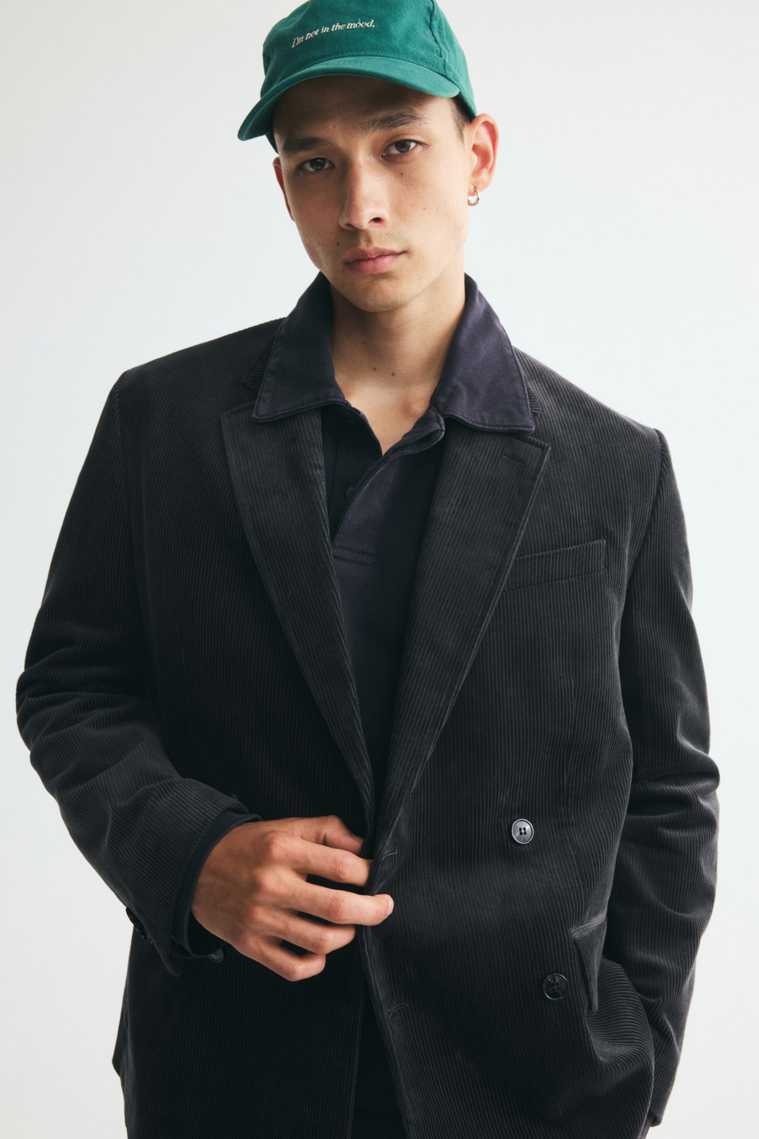Мужская куртка H&M Relaxed-Fit Double-Breasted Corduroy, цвет: Тёмный серый — фото 4