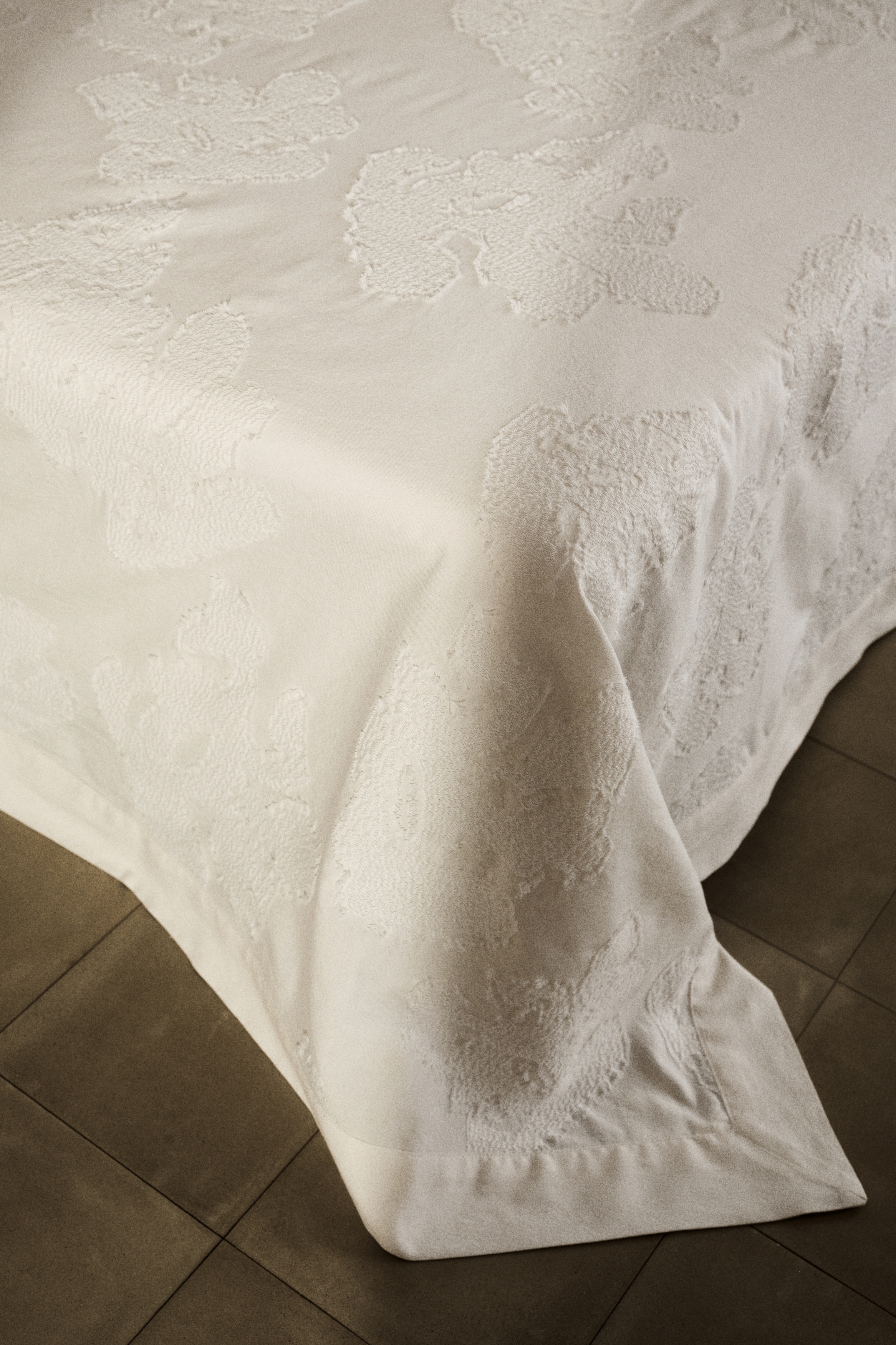 Cotton-blend bedspread - White