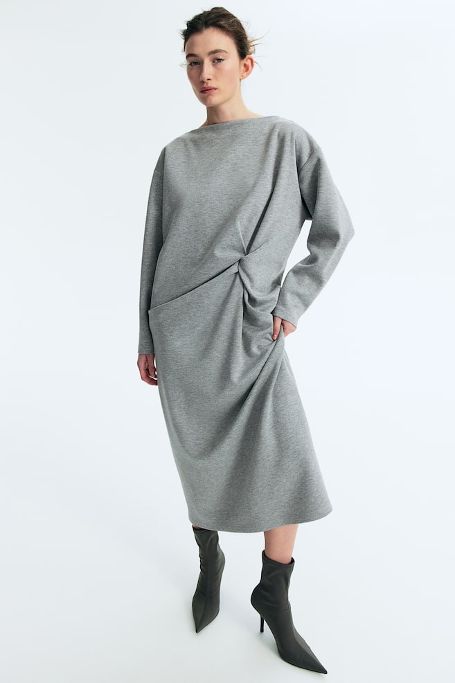 Oversized twist-detail dress - Grey marl - 1