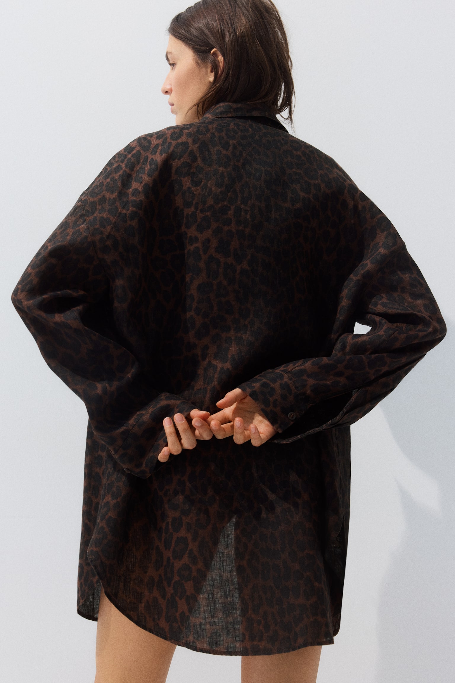 Linen beach shirt - Dark brown/Leopard print/White/Black - 4