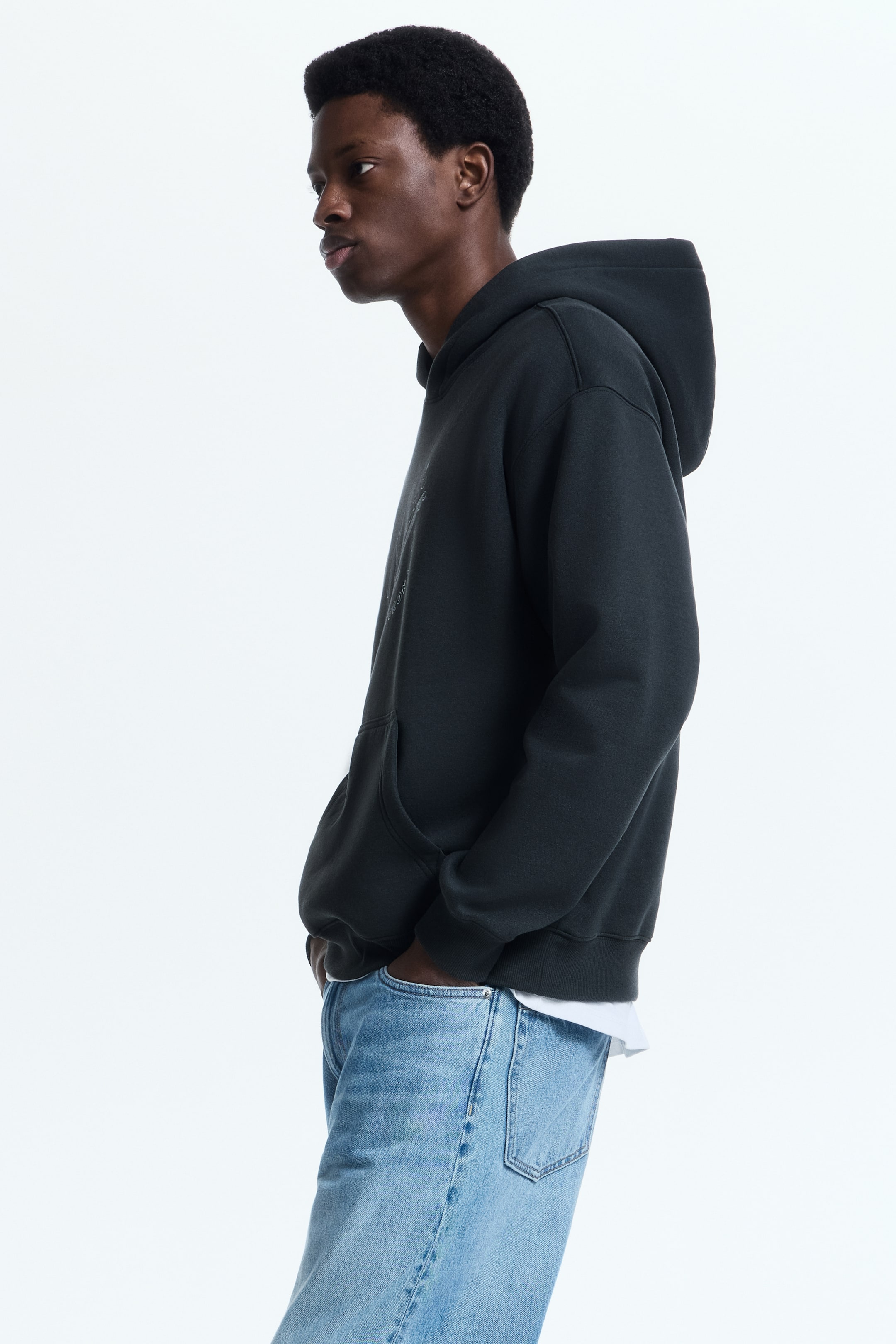 Voir une image plus grande: Kangourou imprimé ample - Black/Fender - HOMME | H&M CA 4