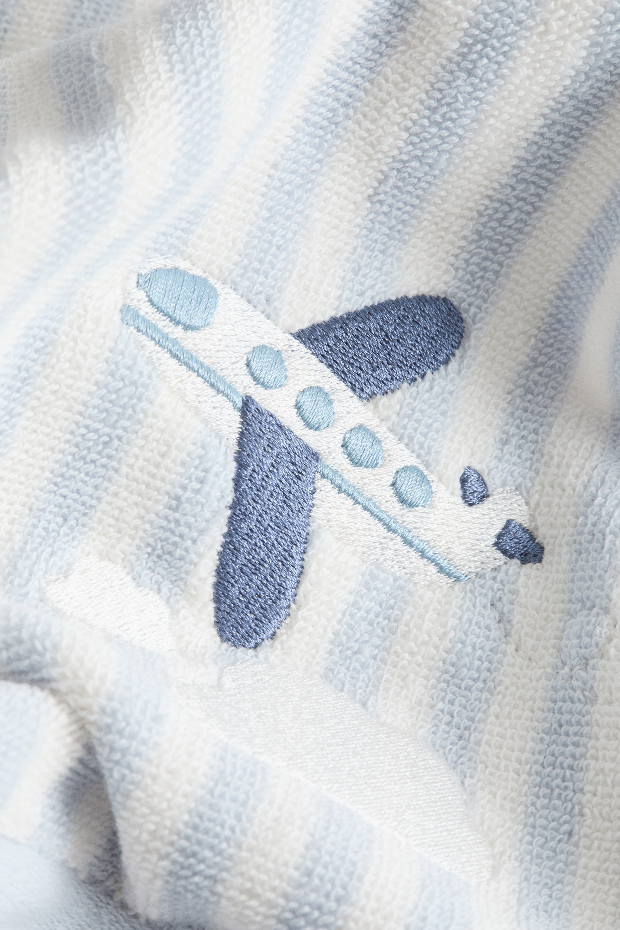 Embroidered-Detail Bath Towel