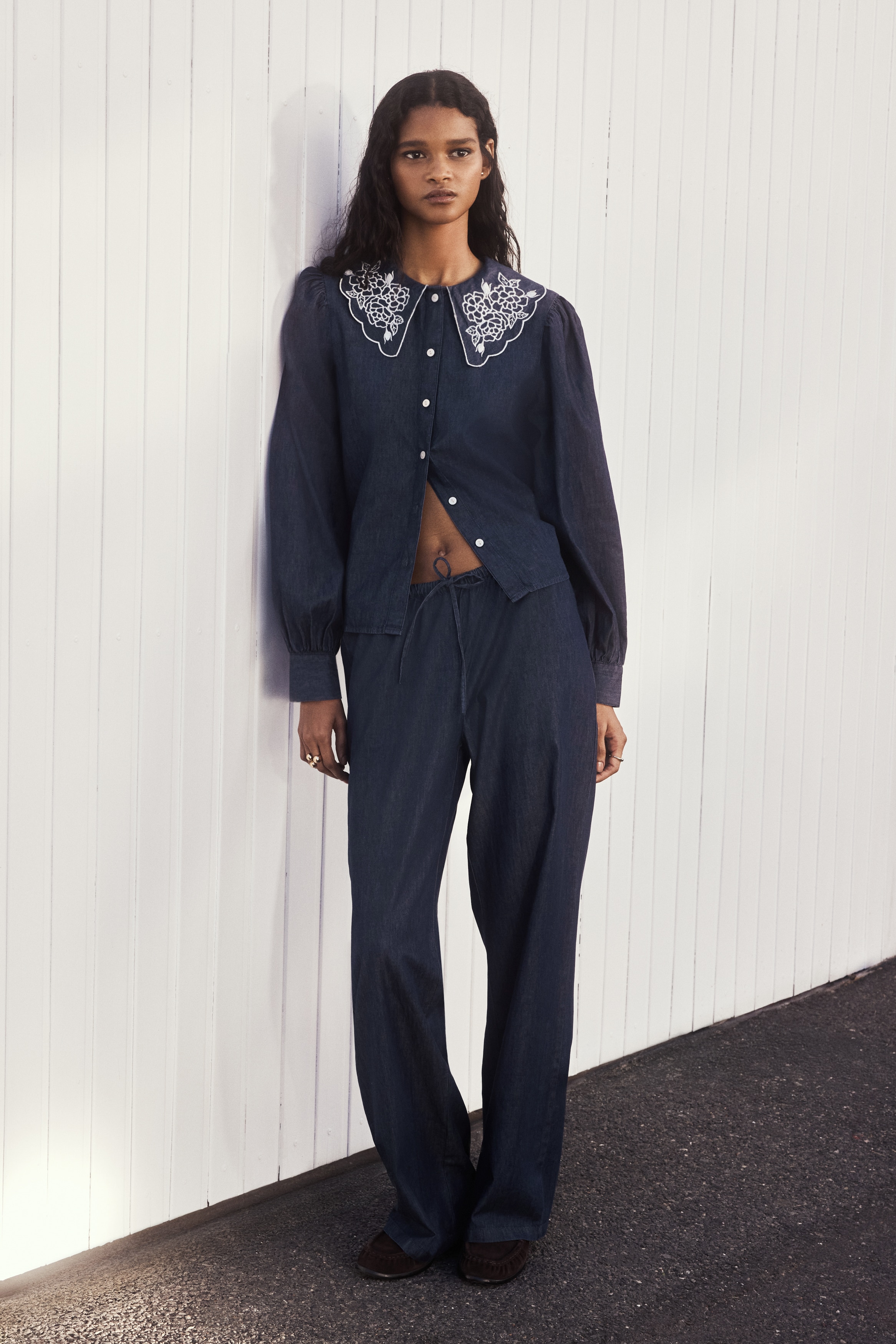 Embroidered-collar denim blouse