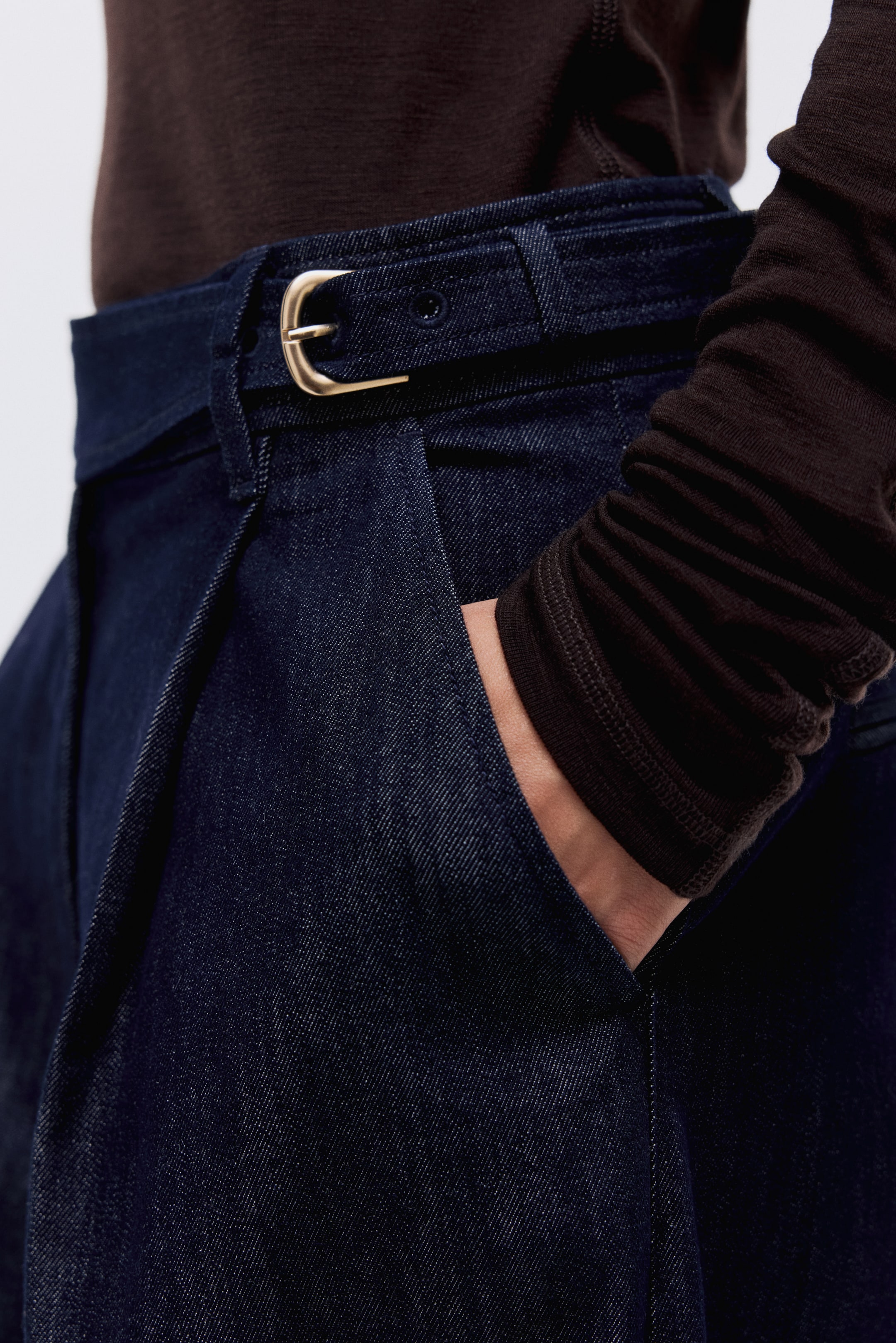 Visa större bild: Wide High Jeans - Dark denim blue - DAM | H&M FI 2