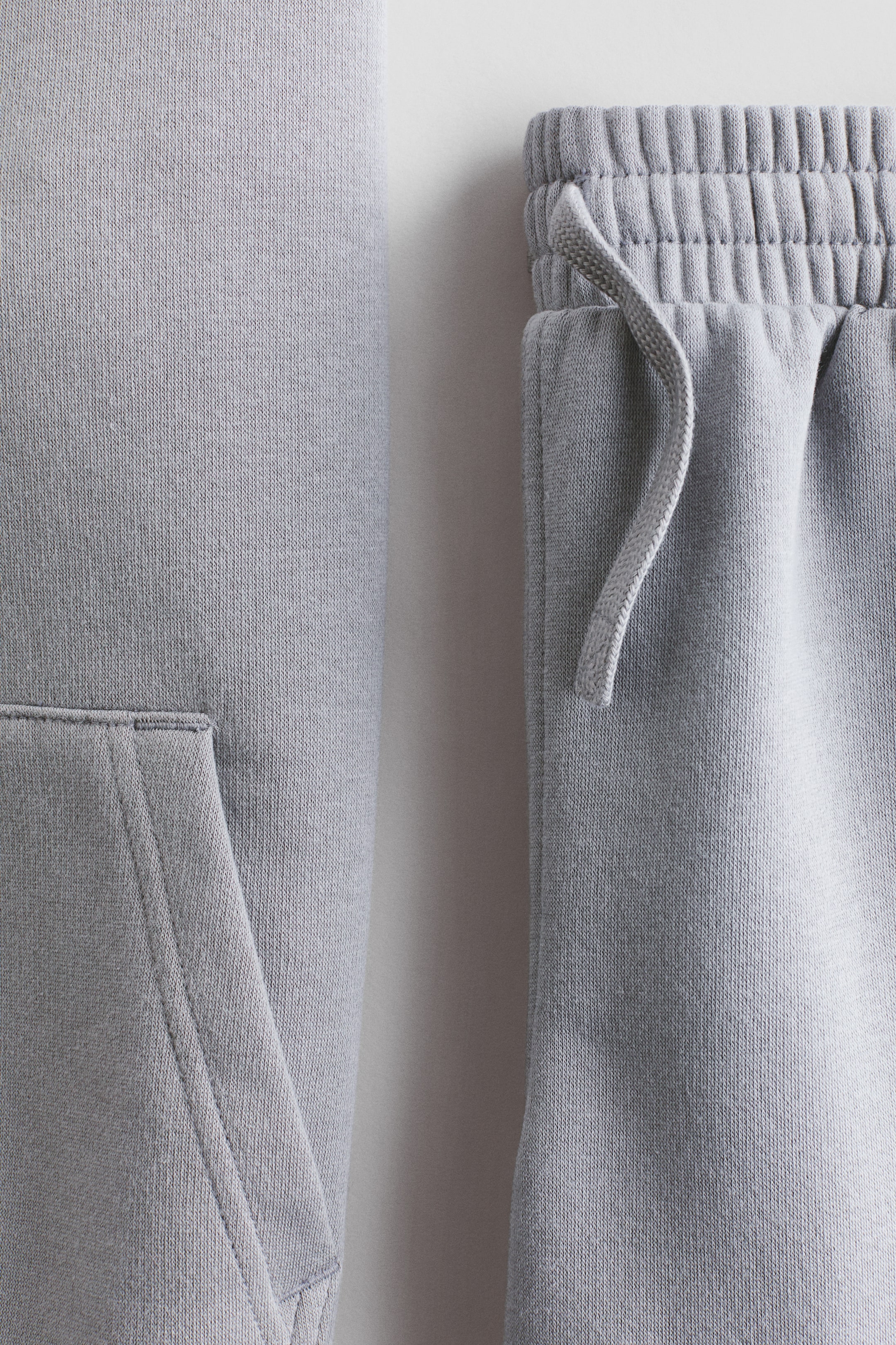 Детские топы H&M 2-Piece Brushed-Inside Sweatshirt and Shorts Set — фото 3