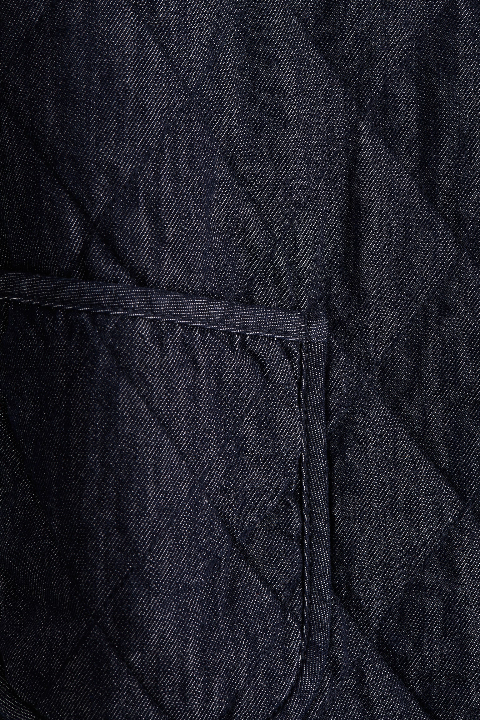 Женская куртка H&M Quilted Denim Jacket, цвет: Тёмный джинсовый синий — фото 2
