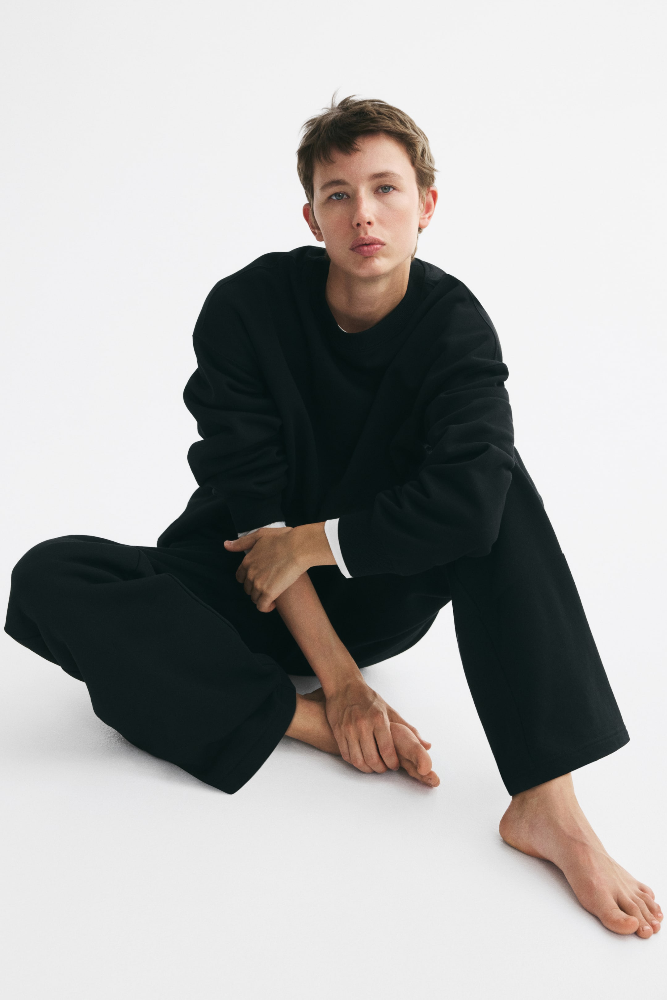 View larger image: Sweatpants - Black - Ladies | H&M 1