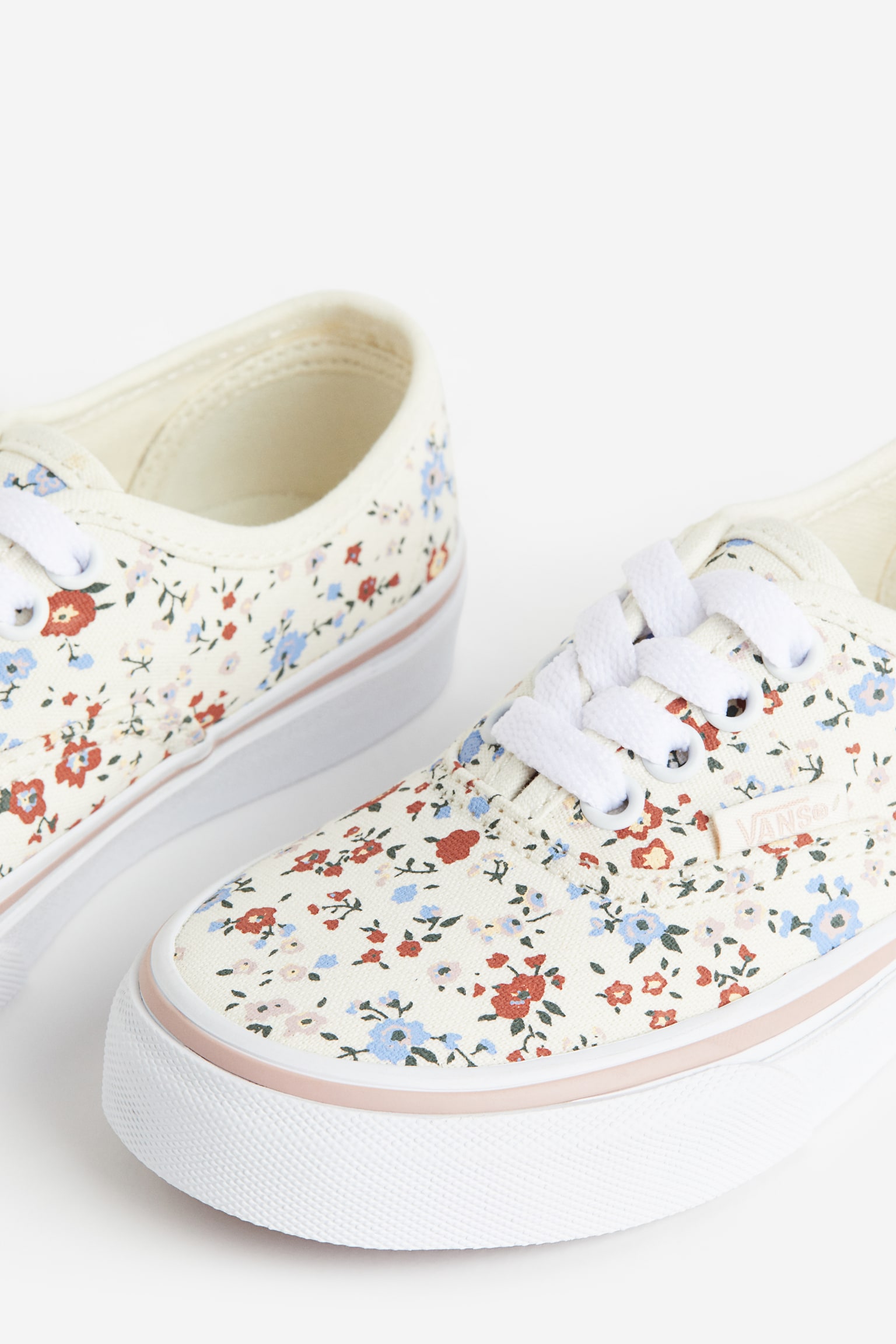 Uy Authentic - Floral Marshmallow/m - 2