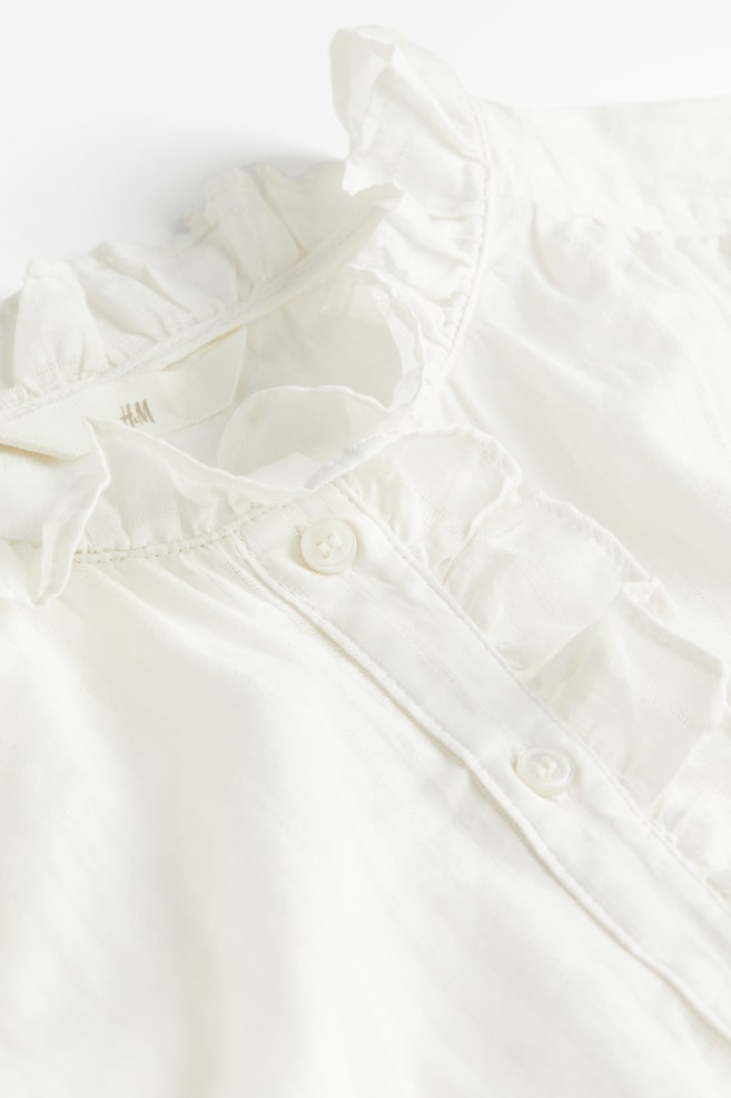 Volangkantet bluse i bomull - Cream/Blå/Stripet/Sort - 6
