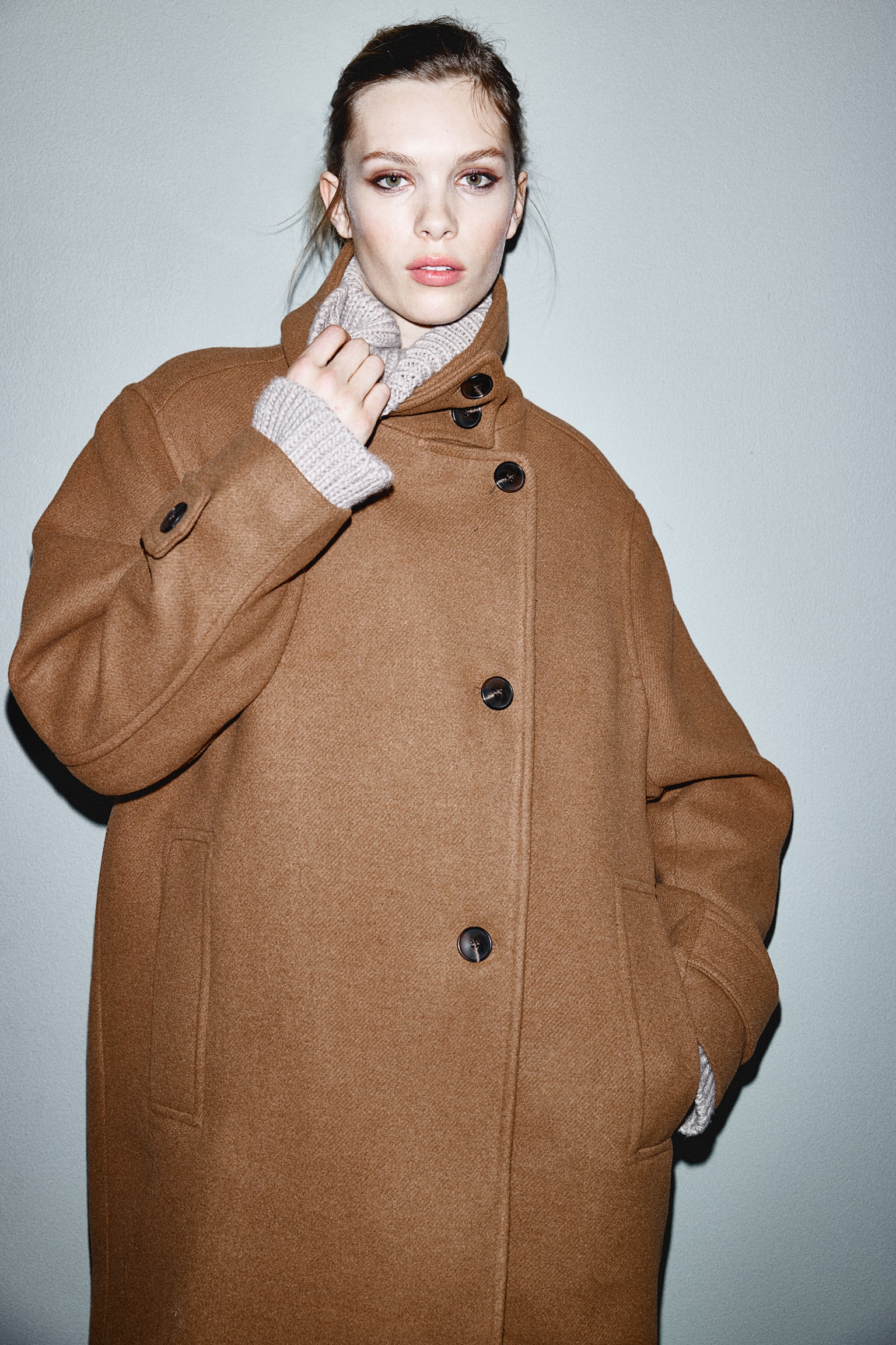 High-collar coat - Brown - 6