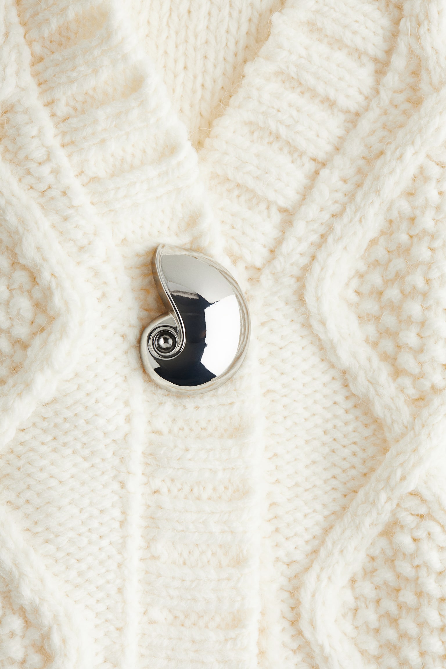 케이블 니트 베스트 - 크림 - 4