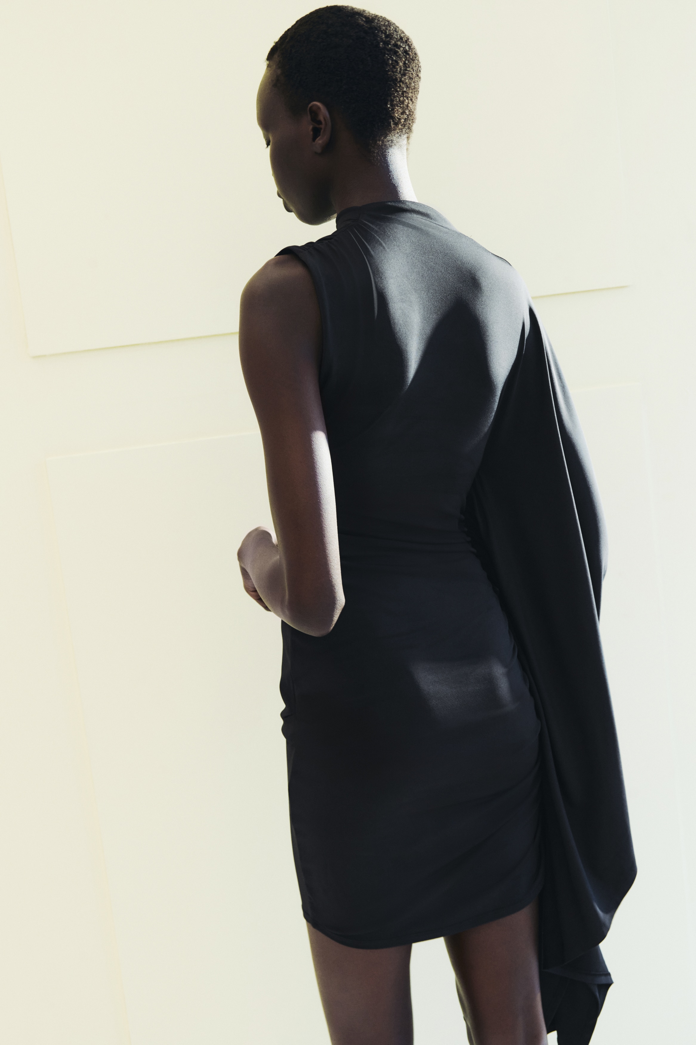 h&m asymmetric dress Ladies - Black Draped Asymmetric Dress - Size: L