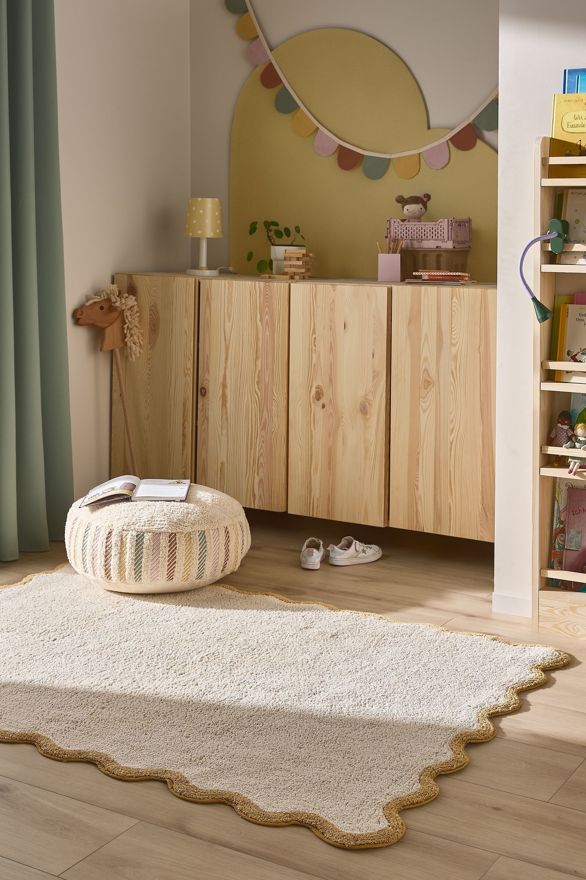 Waschbarer Kinderteppich Emilia - Gelb/Rosa/Grün