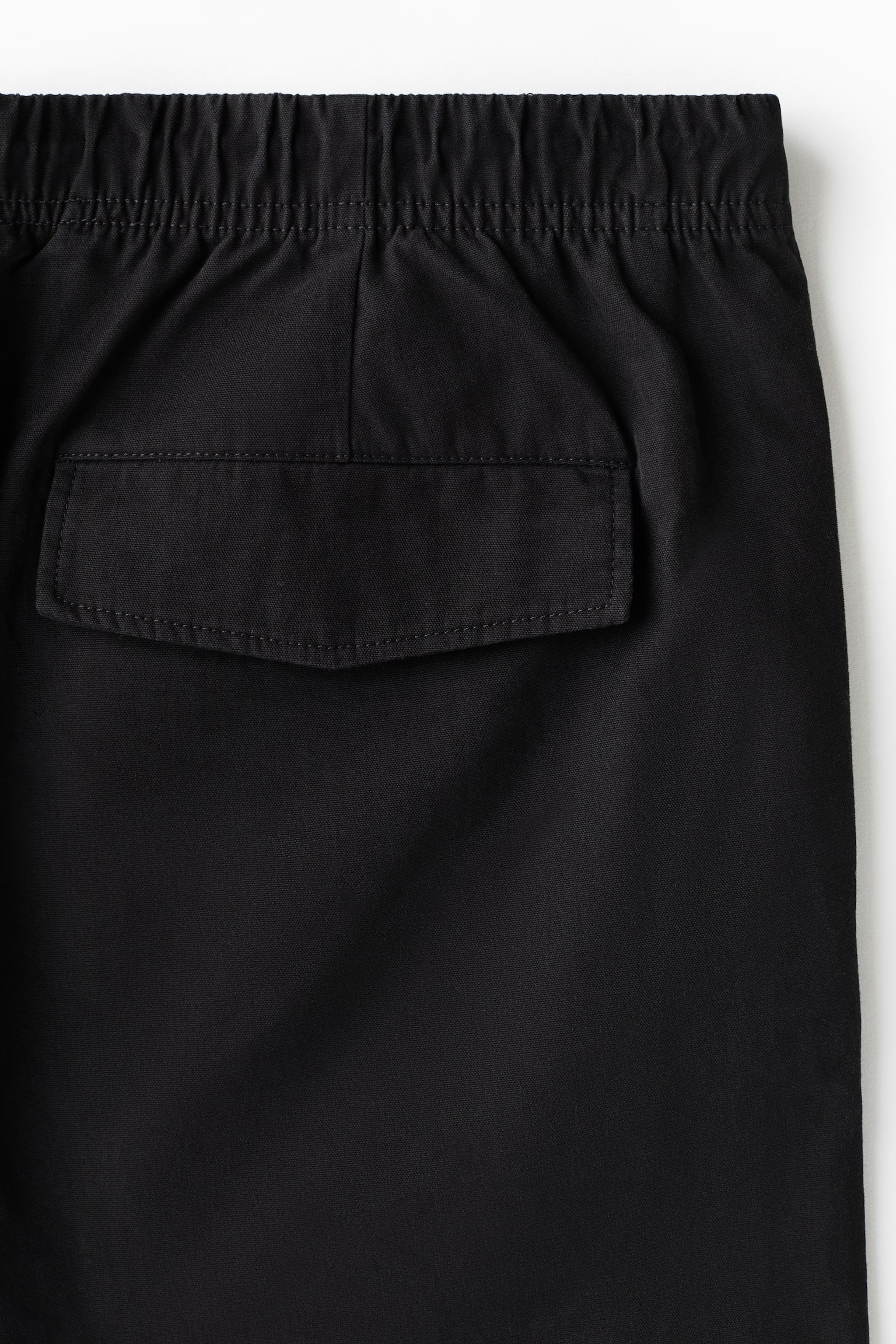 Relaxed Fit Twisted trousers - Black/Khaki green - 3