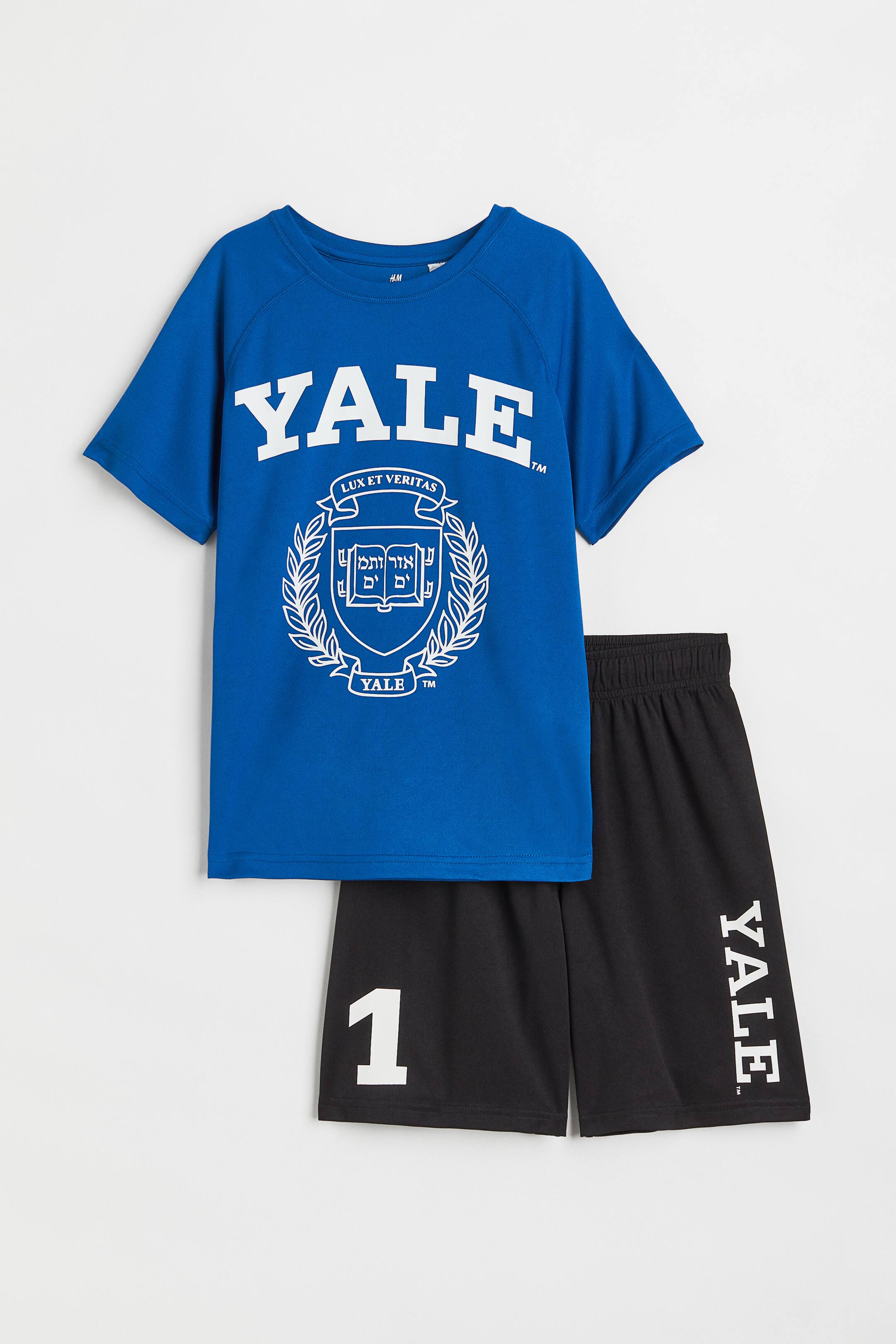 Xem ảnh lớn hơn: Bộ thể thao 2 món in hình - Màu xanh dương/Yale - Kids | H&M VN 1
