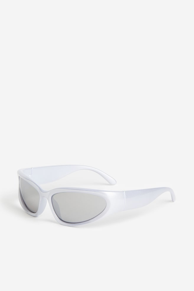 Okulary przeciwsłoneczne w sportowym stylu - Srebrzysty - 1