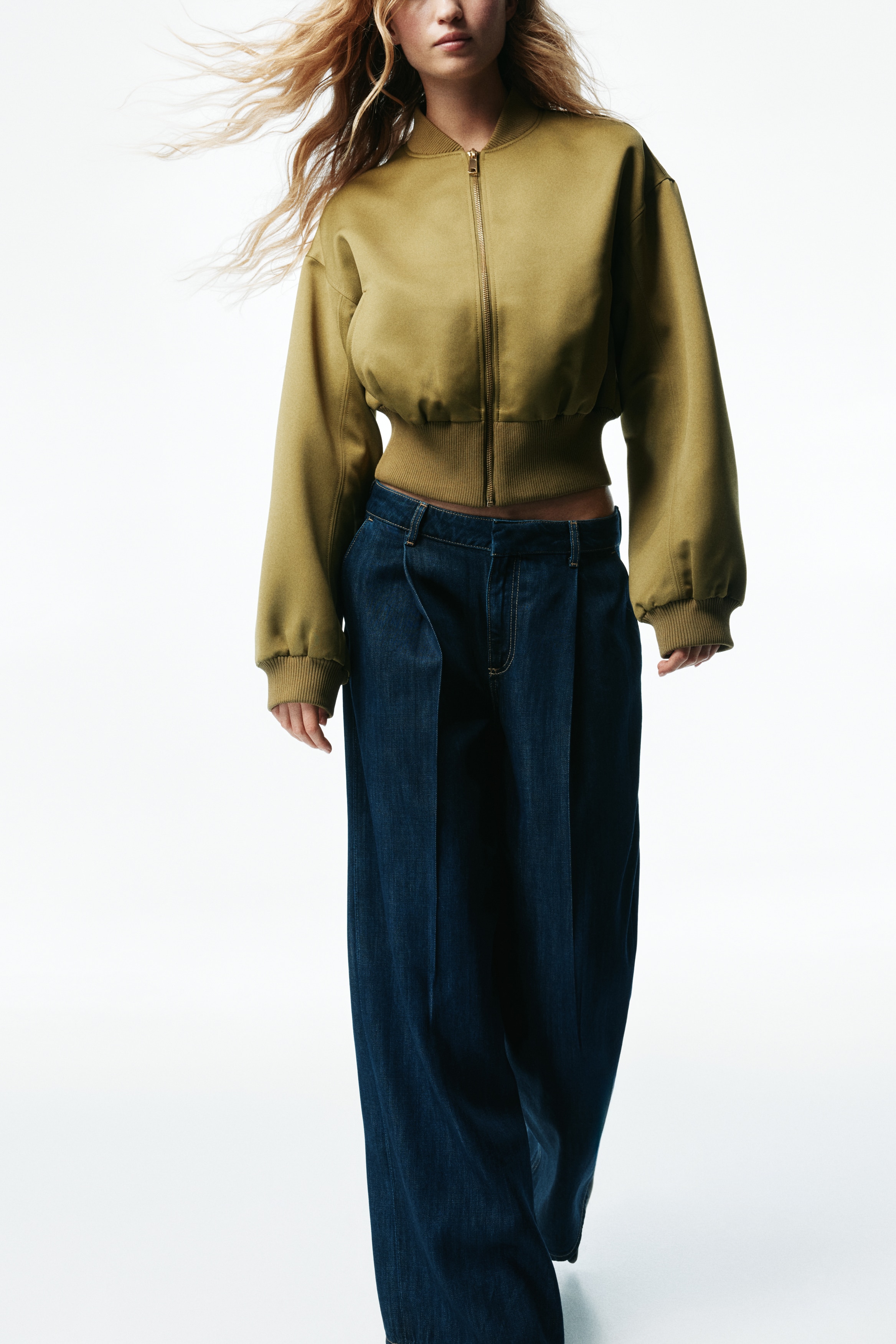 Loose Fit Wide Regular Jeans