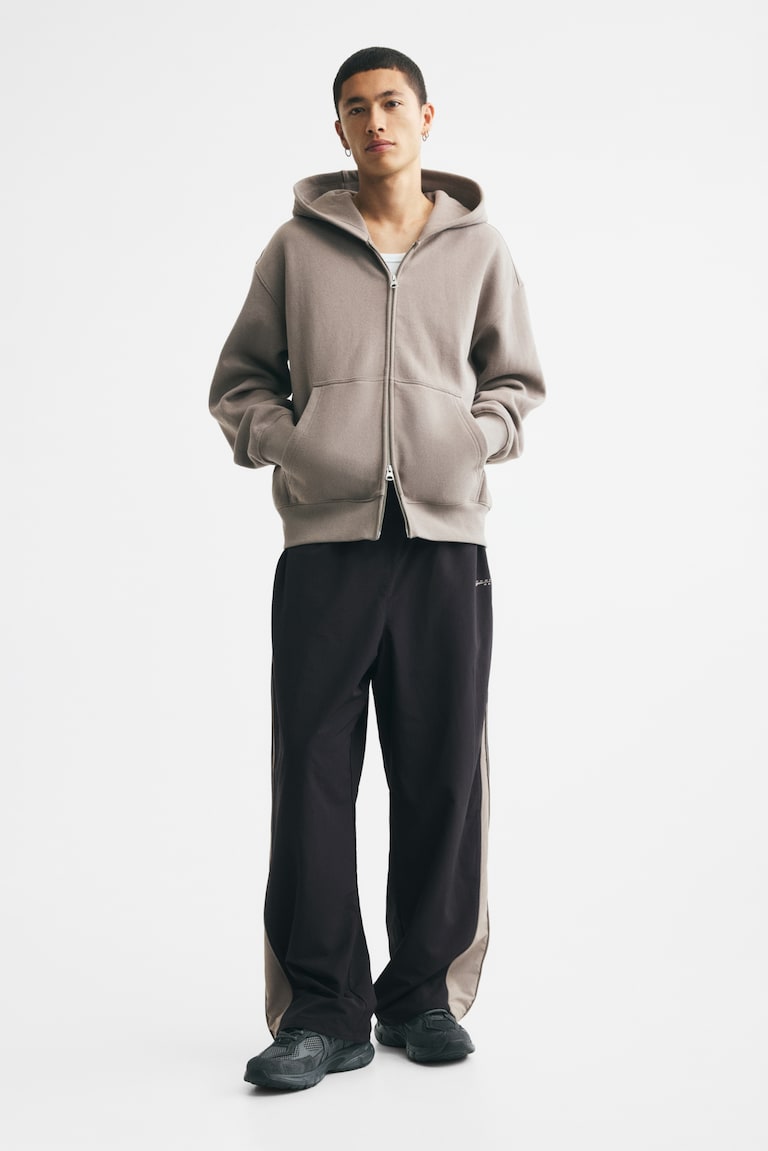 Loose Fit Nylon track pants