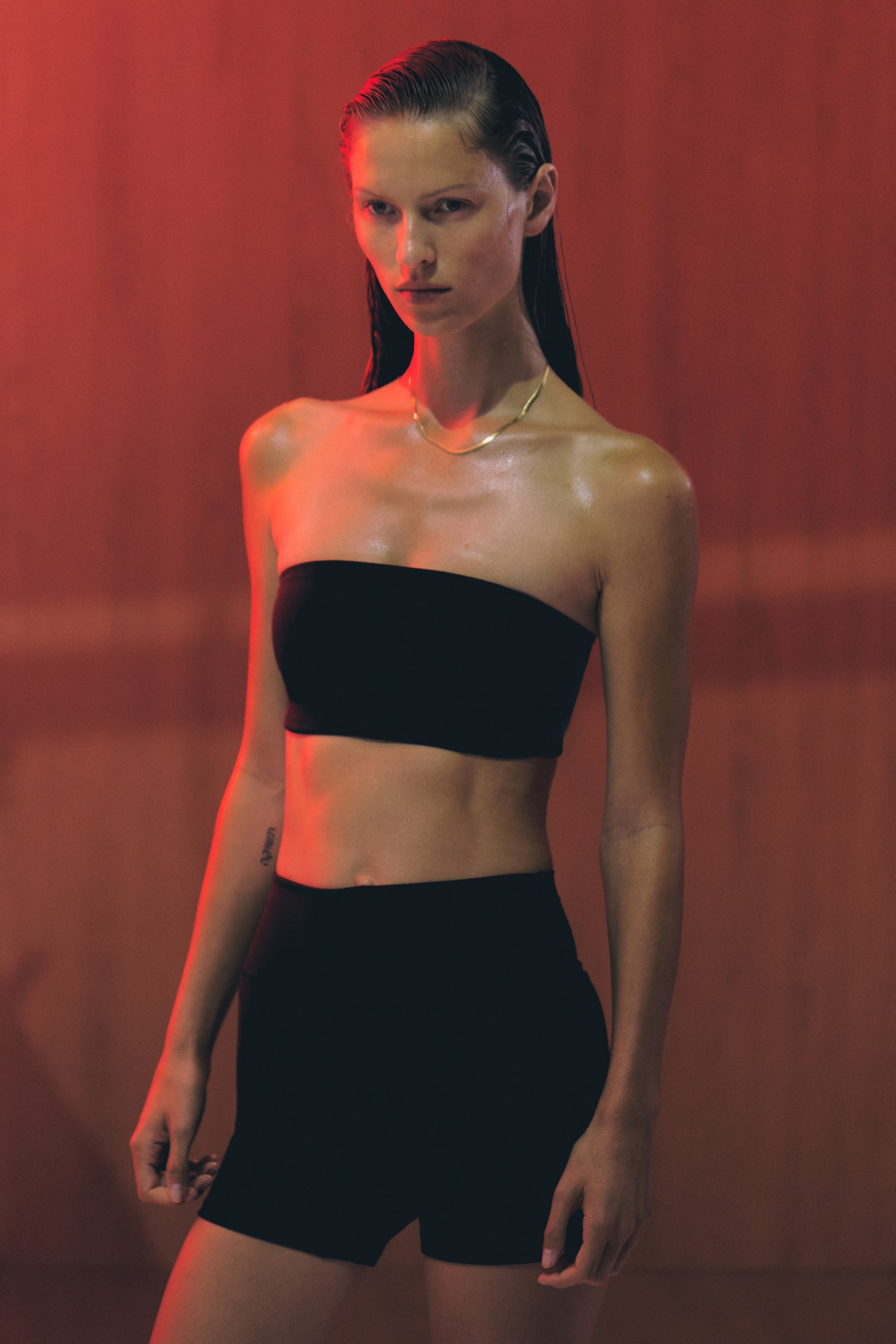 Waterproof necklace - Gold-coloured - 3