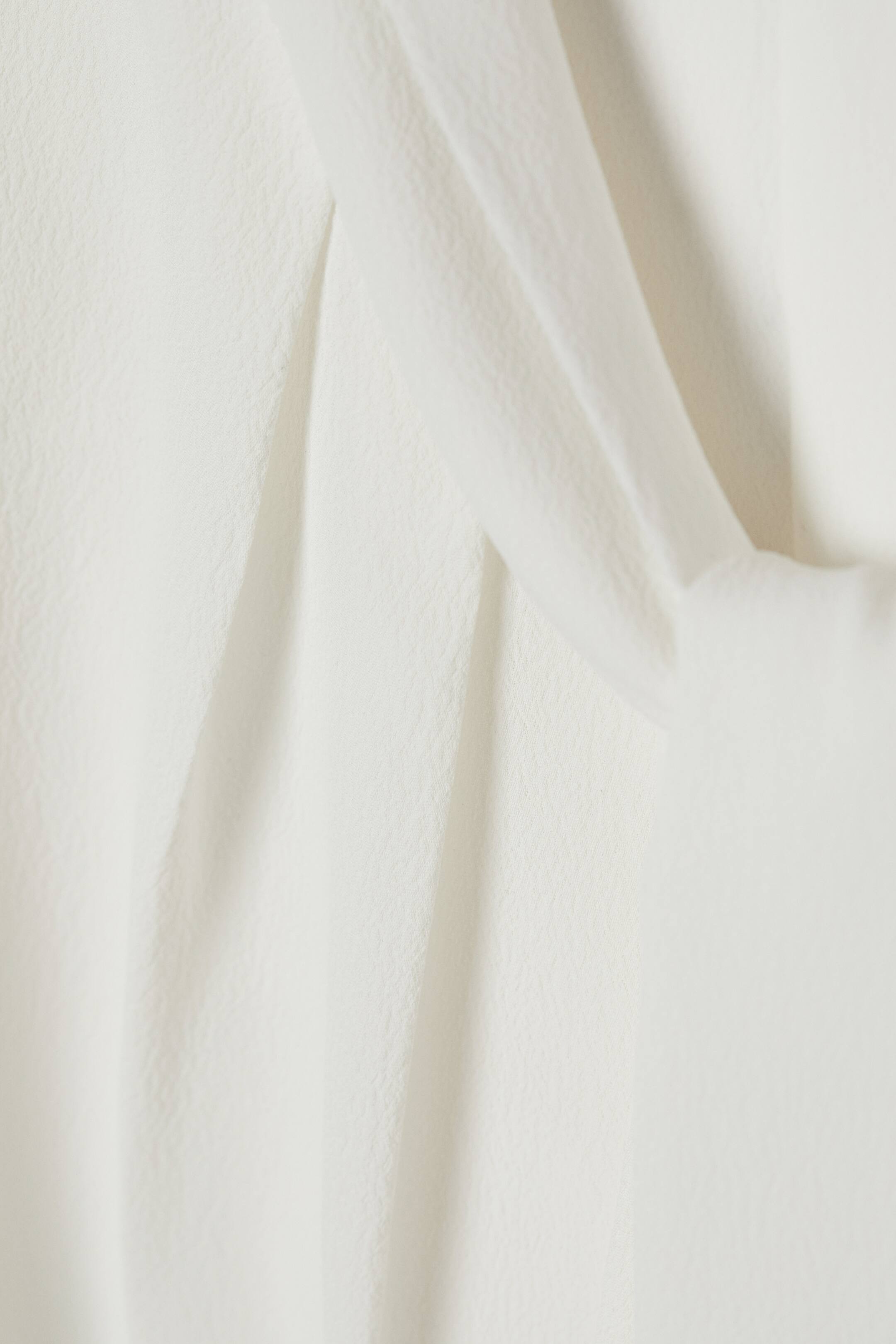 Agrandir l'image: Blouse avec col à nouer - Blanc - FEMME | H&M FR 2