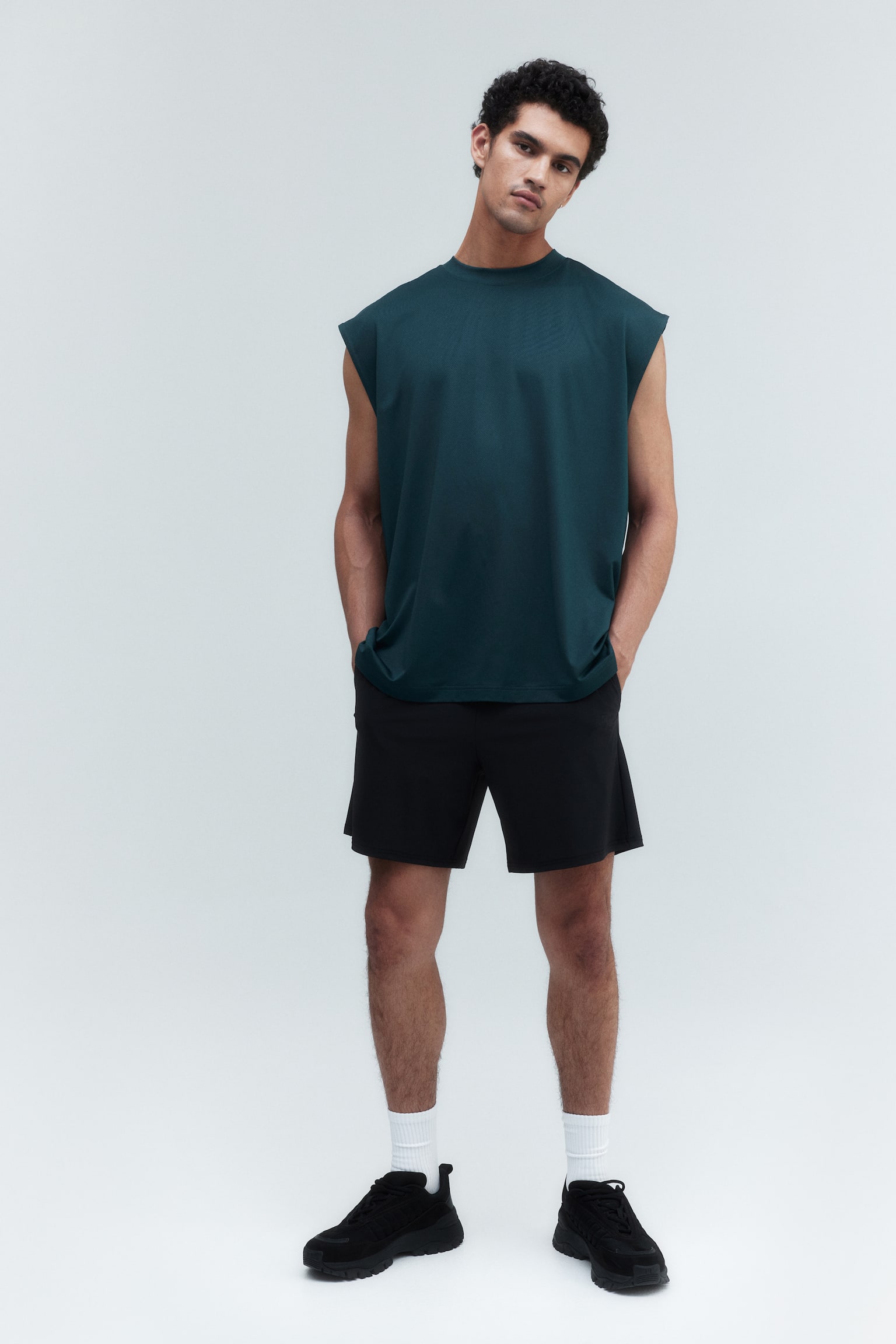 Loose Fit Sports vest top in DryMove™ - Dark green/Black - 1