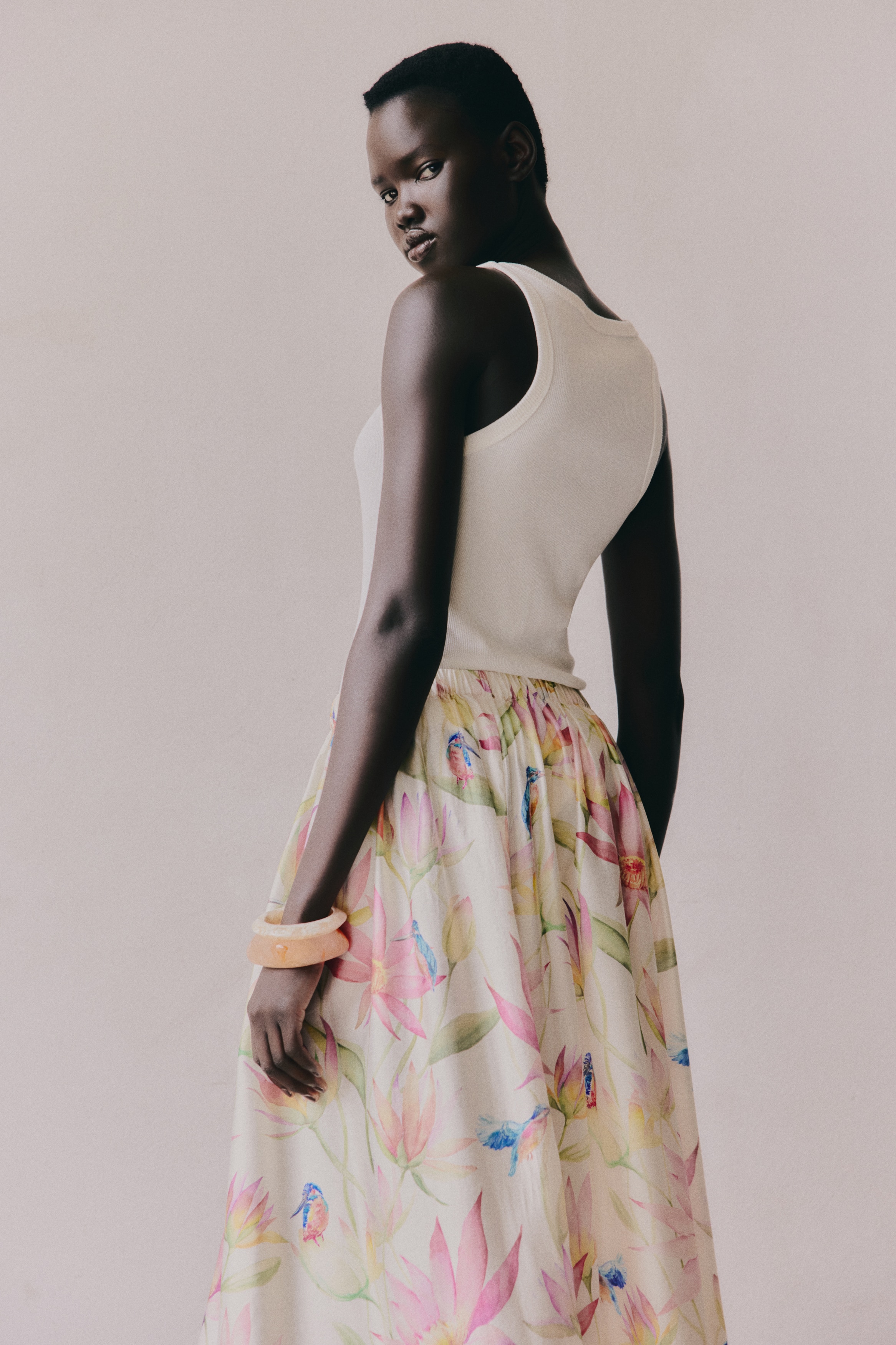 Voluminous skirt