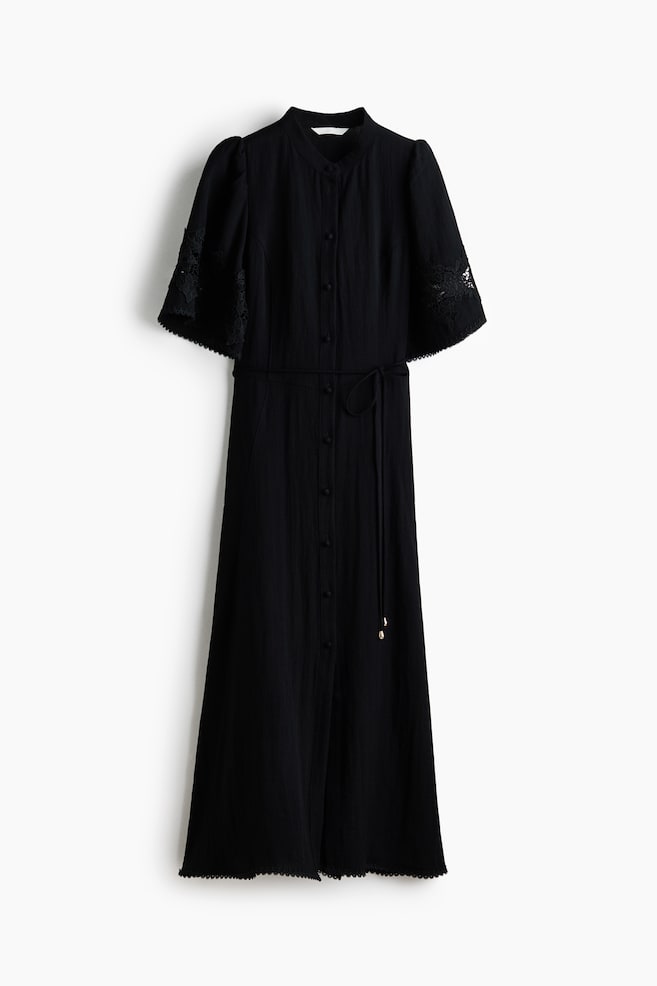 Rypytetty broderie anglaise -mekko - Musta/Tummankeltainen/Sininen - 1