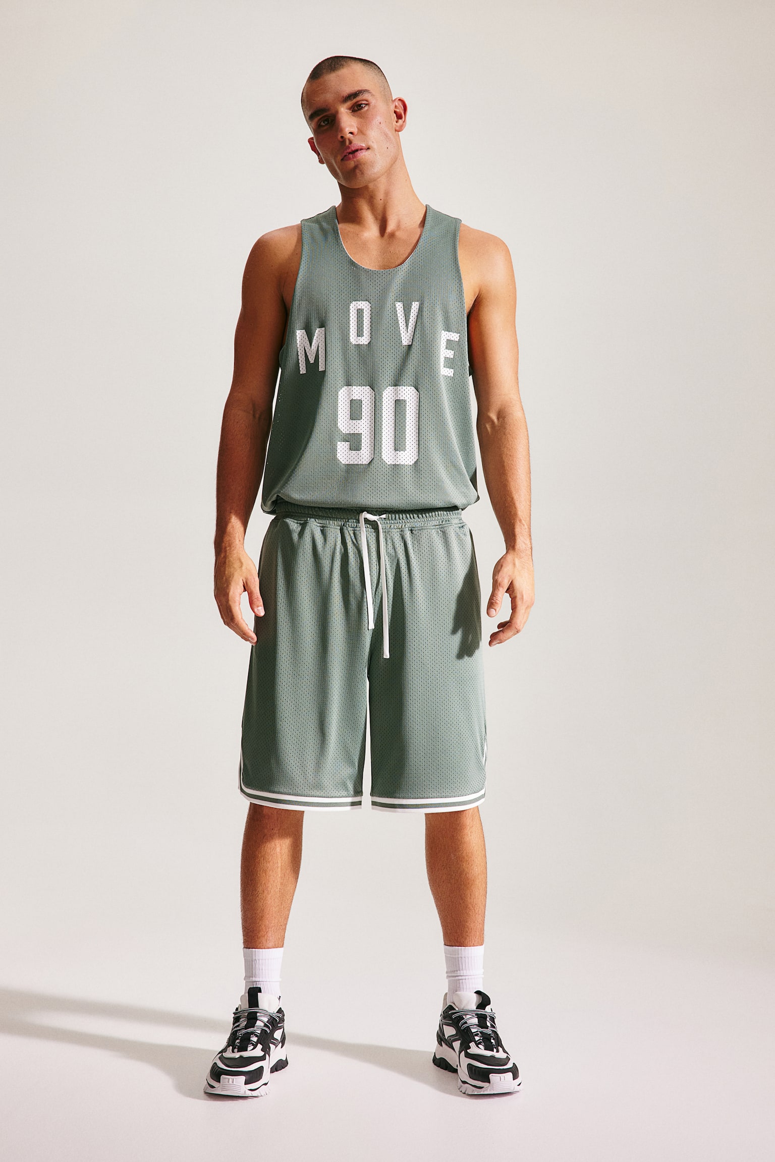 Long Basketball Shorts In DryMove™ - Khaki green/Black - 1