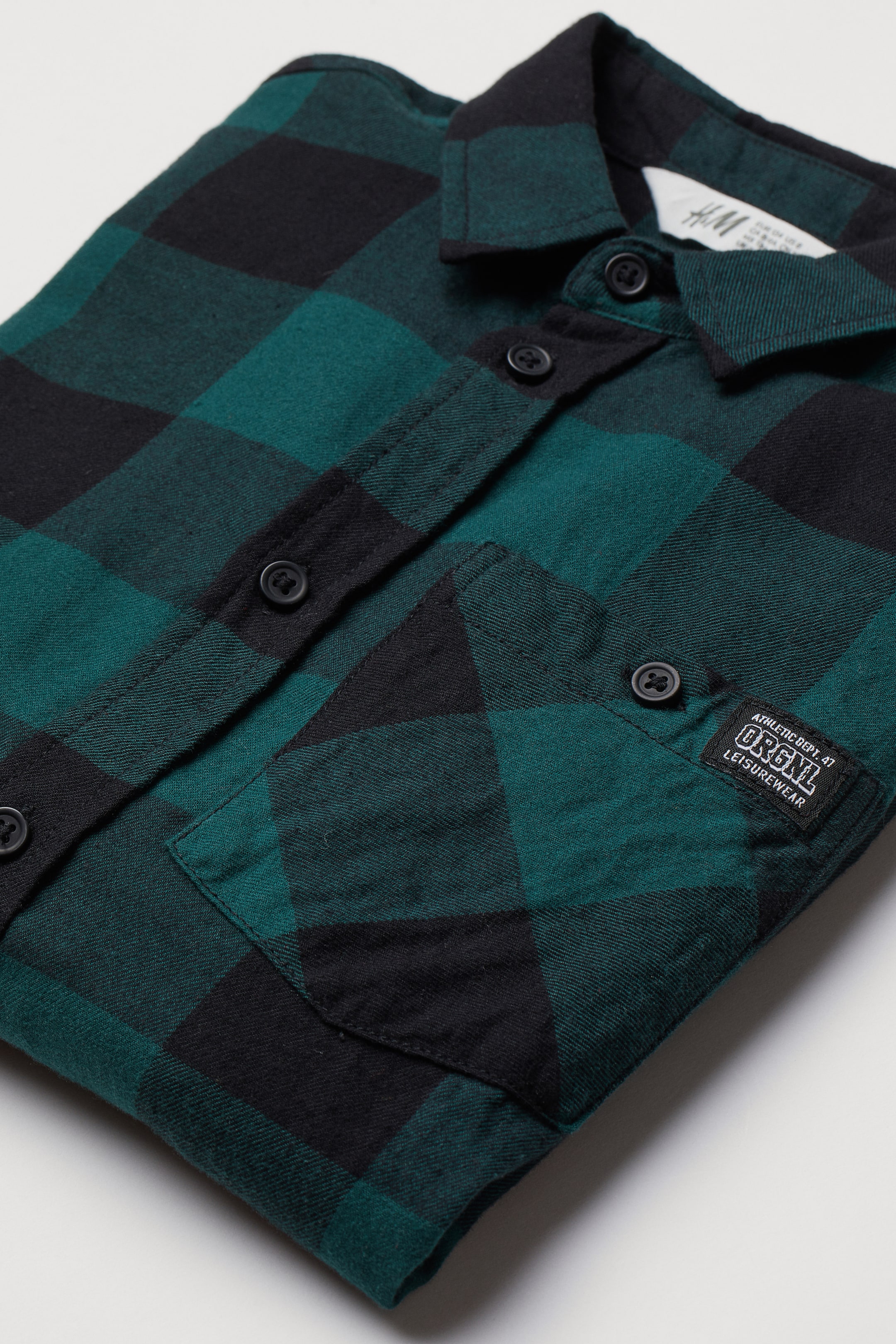 View larger image: Cotton flannel shirt - Dark green/Black checked - Kids | H&M HK 2