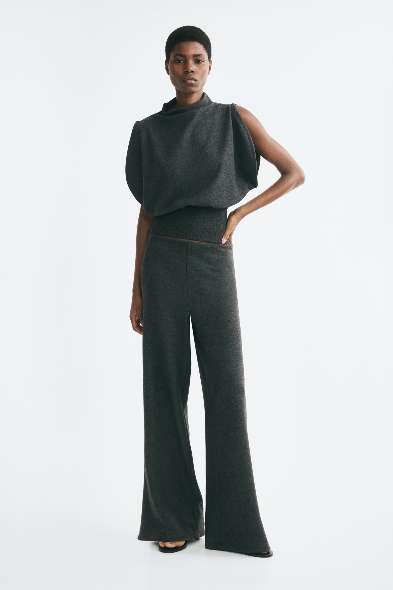Женские брюки H&M Straight-Leg Knit, цвет: Тёмный серый меланжевый — фото 2