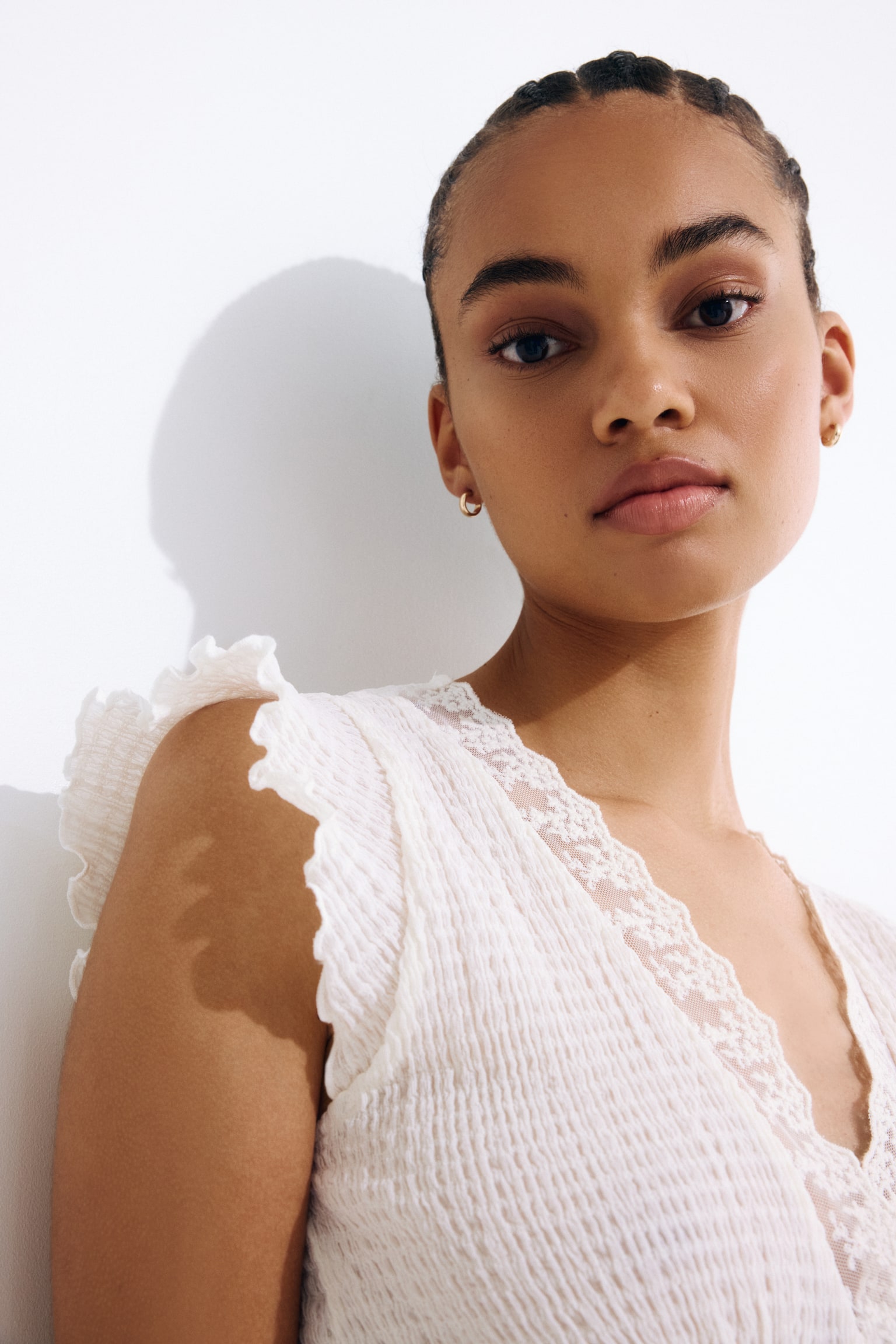 Smocked lace-trimmed top - קרם/ורוד בהיר/כחול נייבי - 1