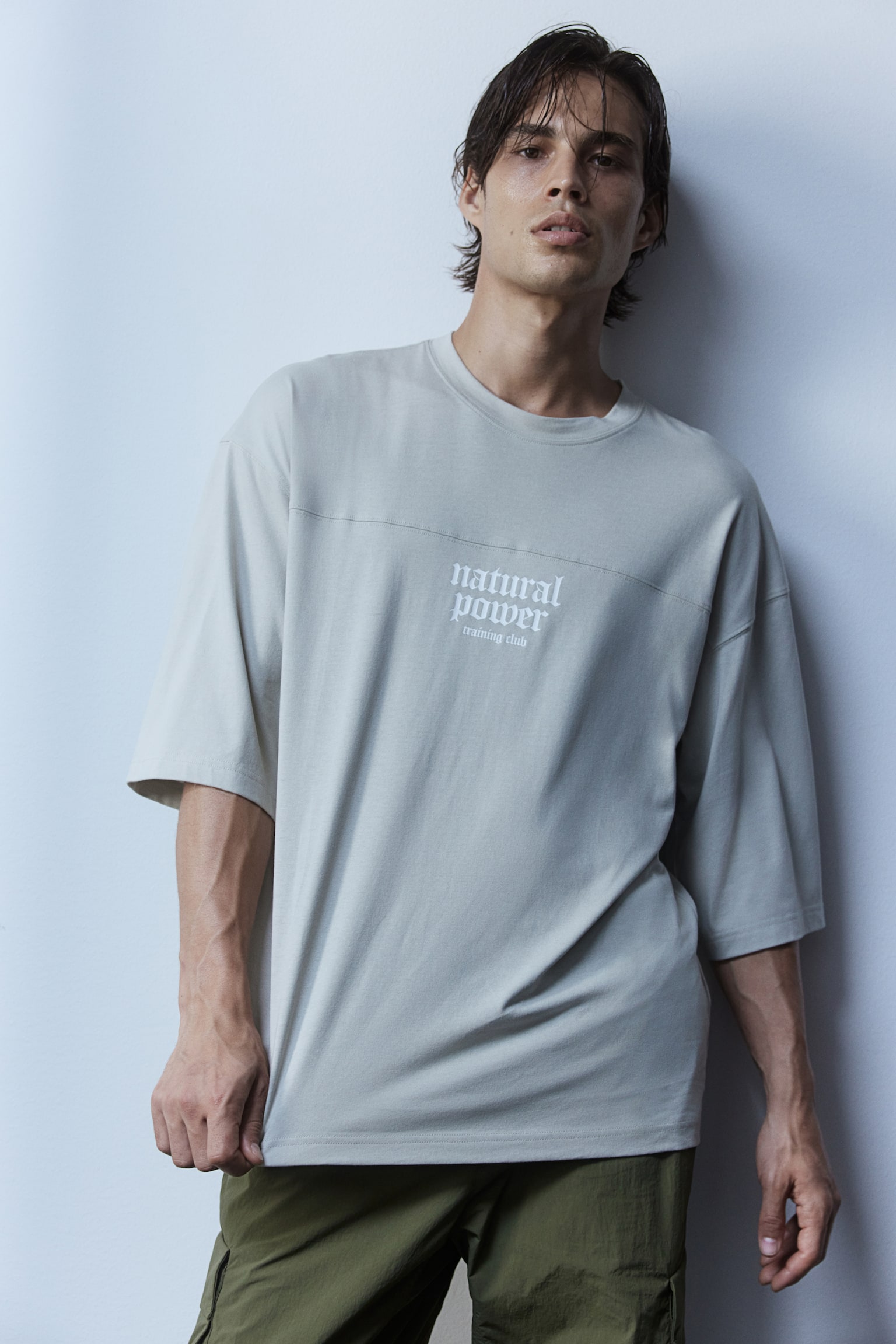 Oversized Fit Sports top in DryMove™ - Light beige/Natural Power/Black - 1