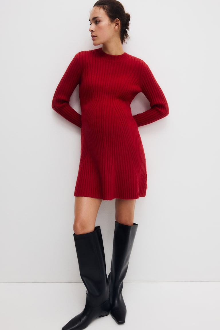 MAMA Haljina od rebrastog pletiva