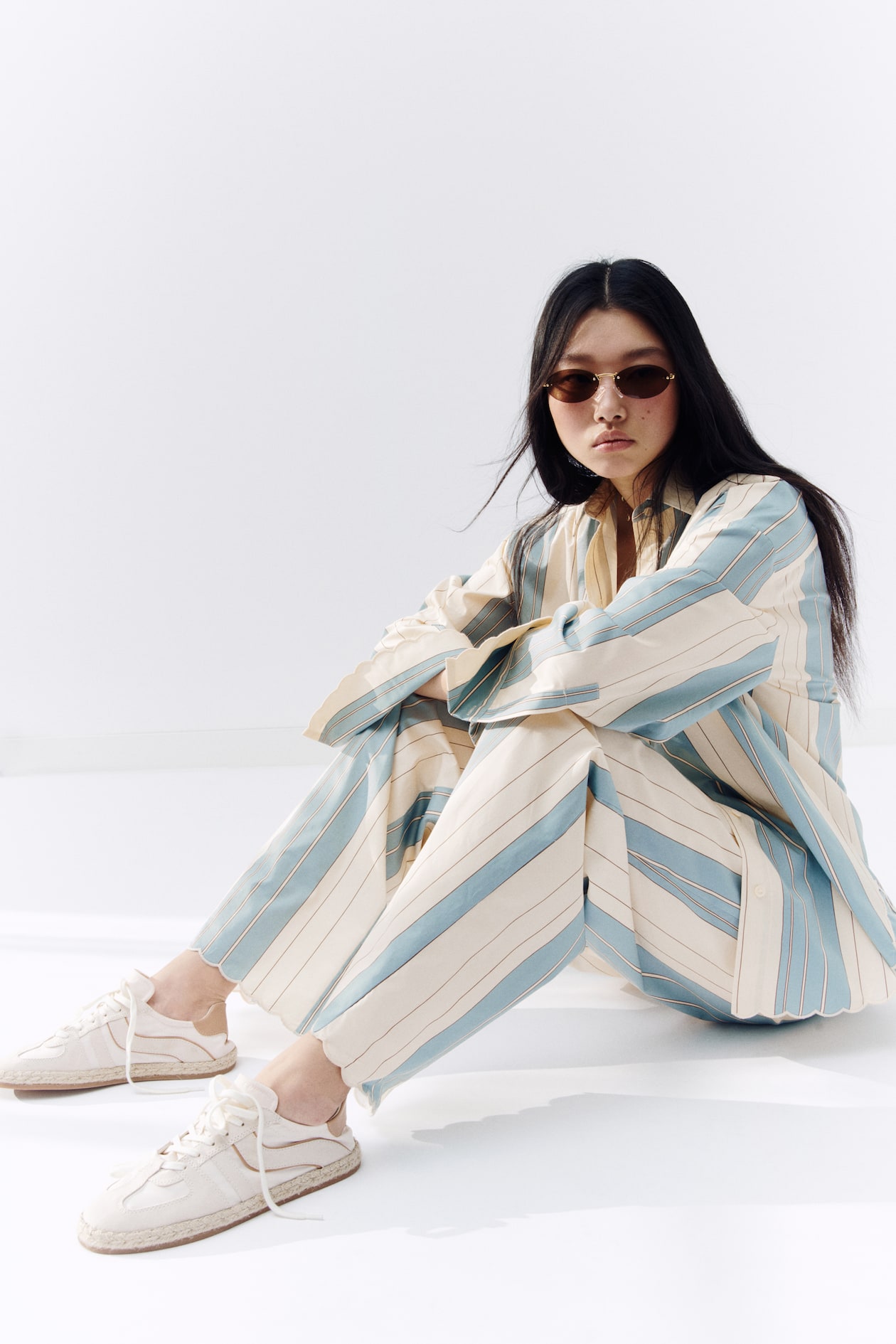 Loose-Fit Poplin Pants - image 4