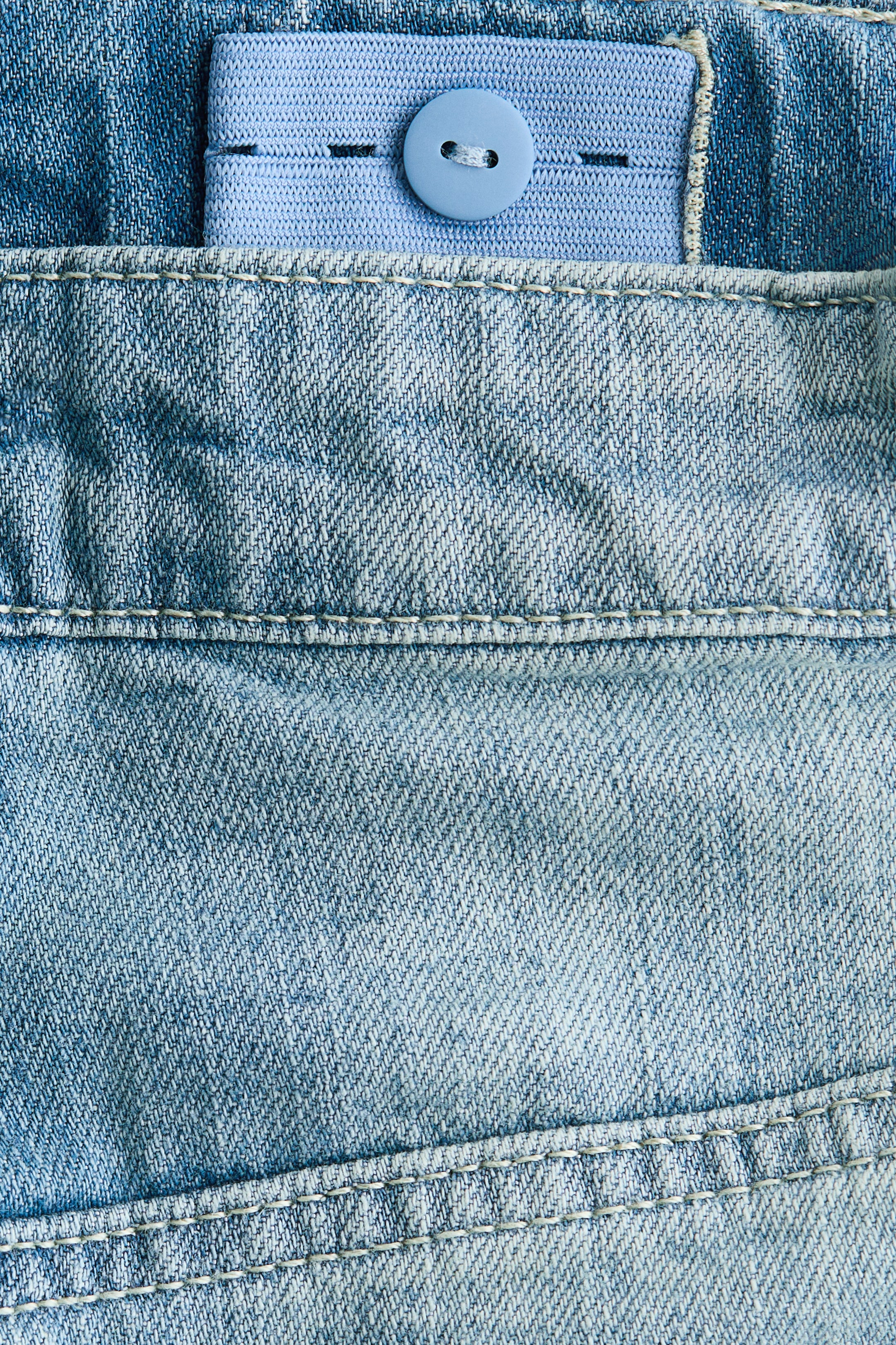 Loose-Fit Barrel Jeans
