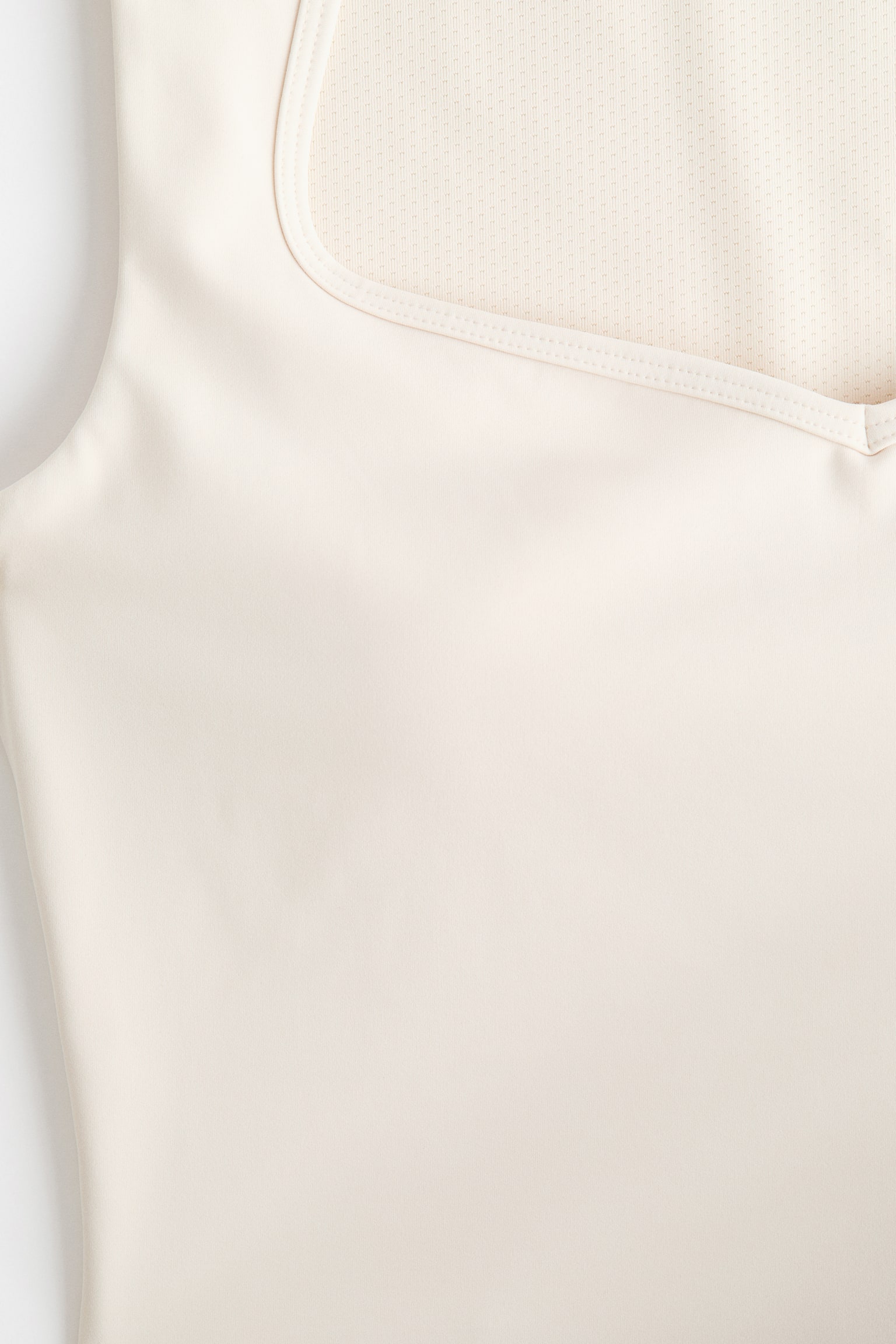 גופיית ספורט SculptMove™‏ - שנהב/ורוד מסטיק/שחור - 3